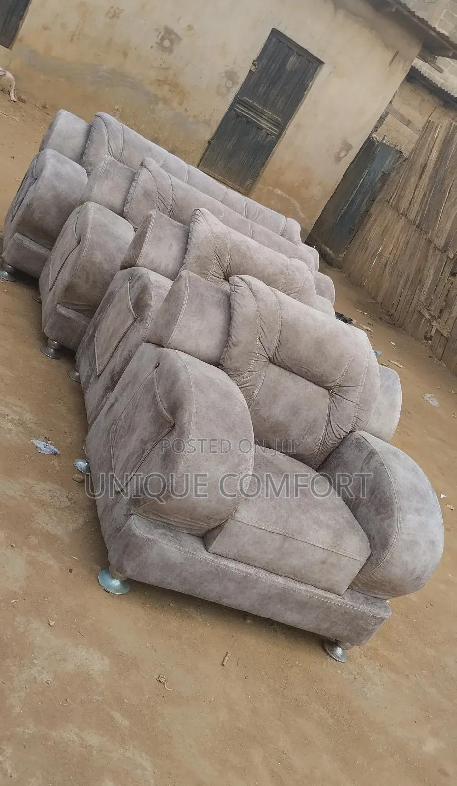 Top Quality 7 Seaters Full Padded Fabric Sofa Set (3,2,1,1) Seaters