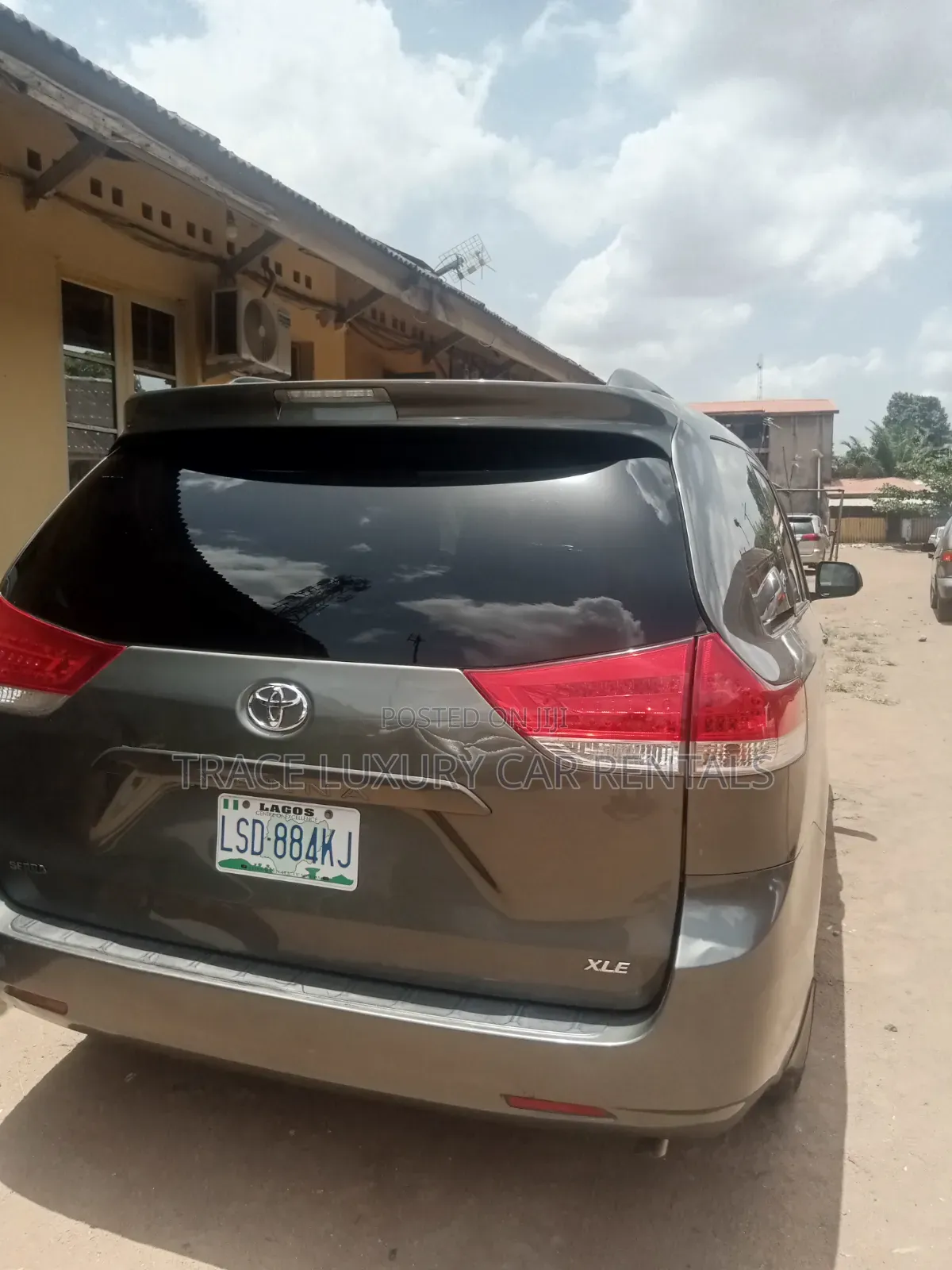 Sienna for Rent