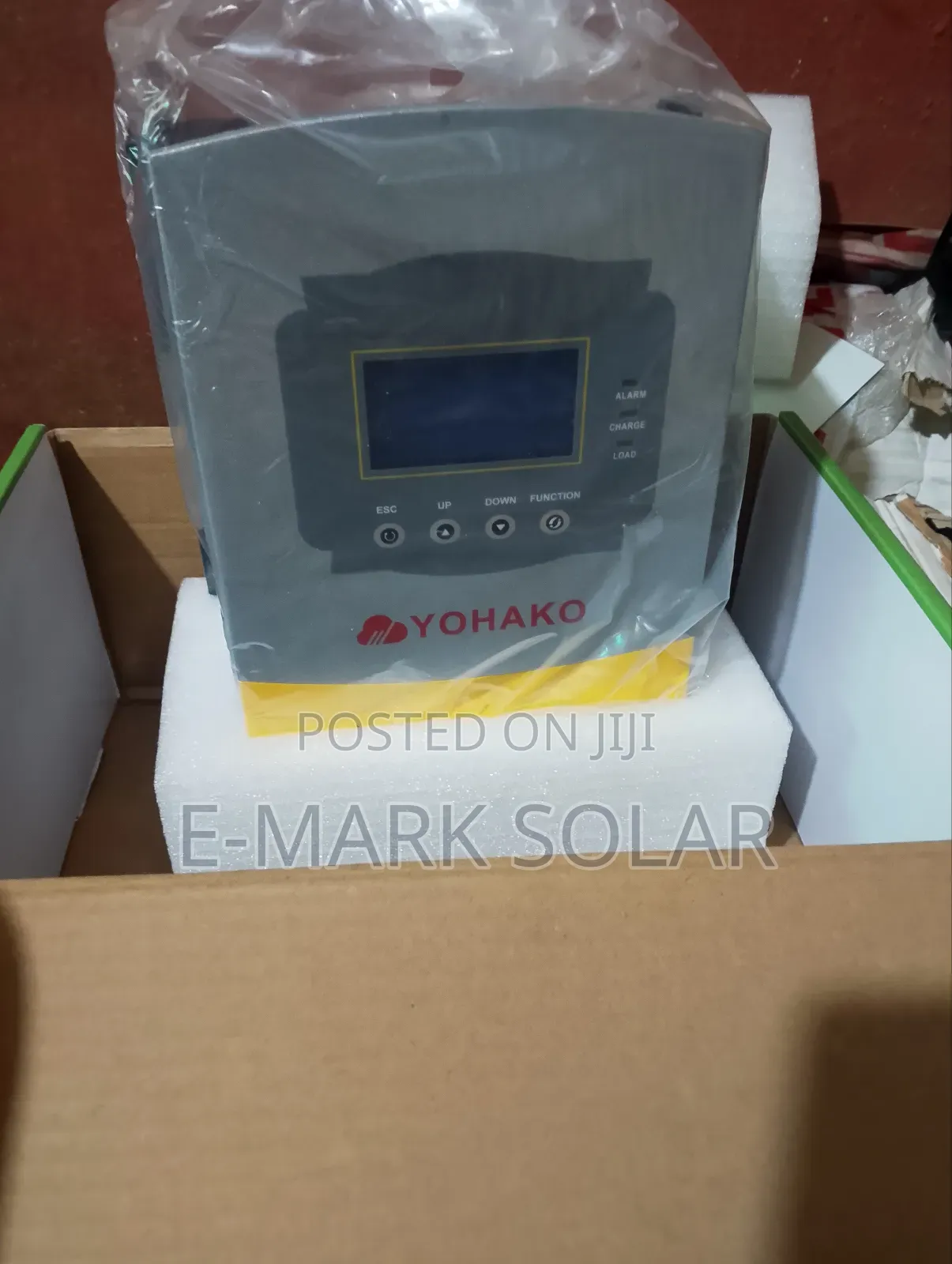 100ahm Yohako Charger Controller MPPT Now Available Today Call for You