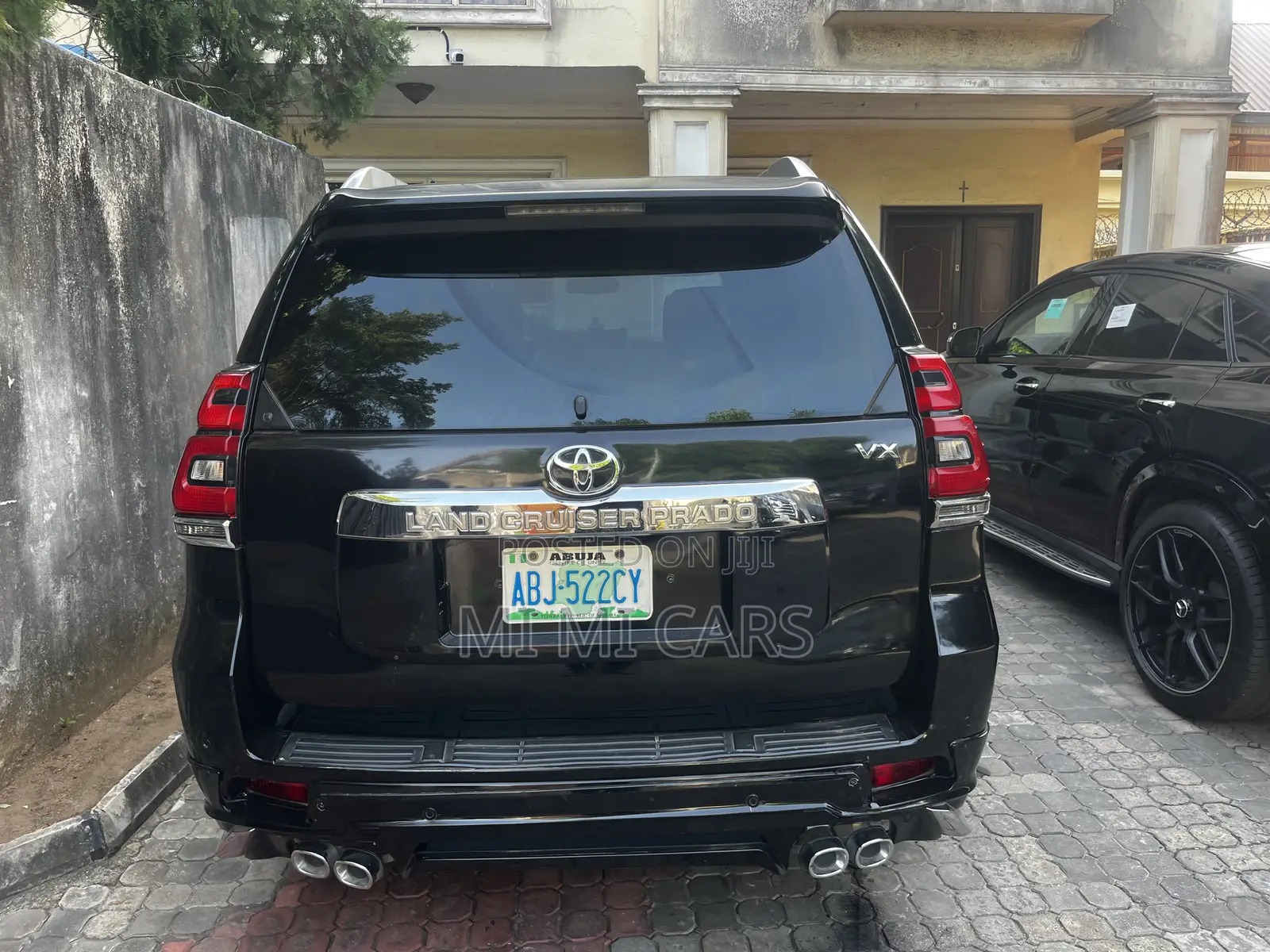 Toyota Land Cruiser Prado 2016 Black
