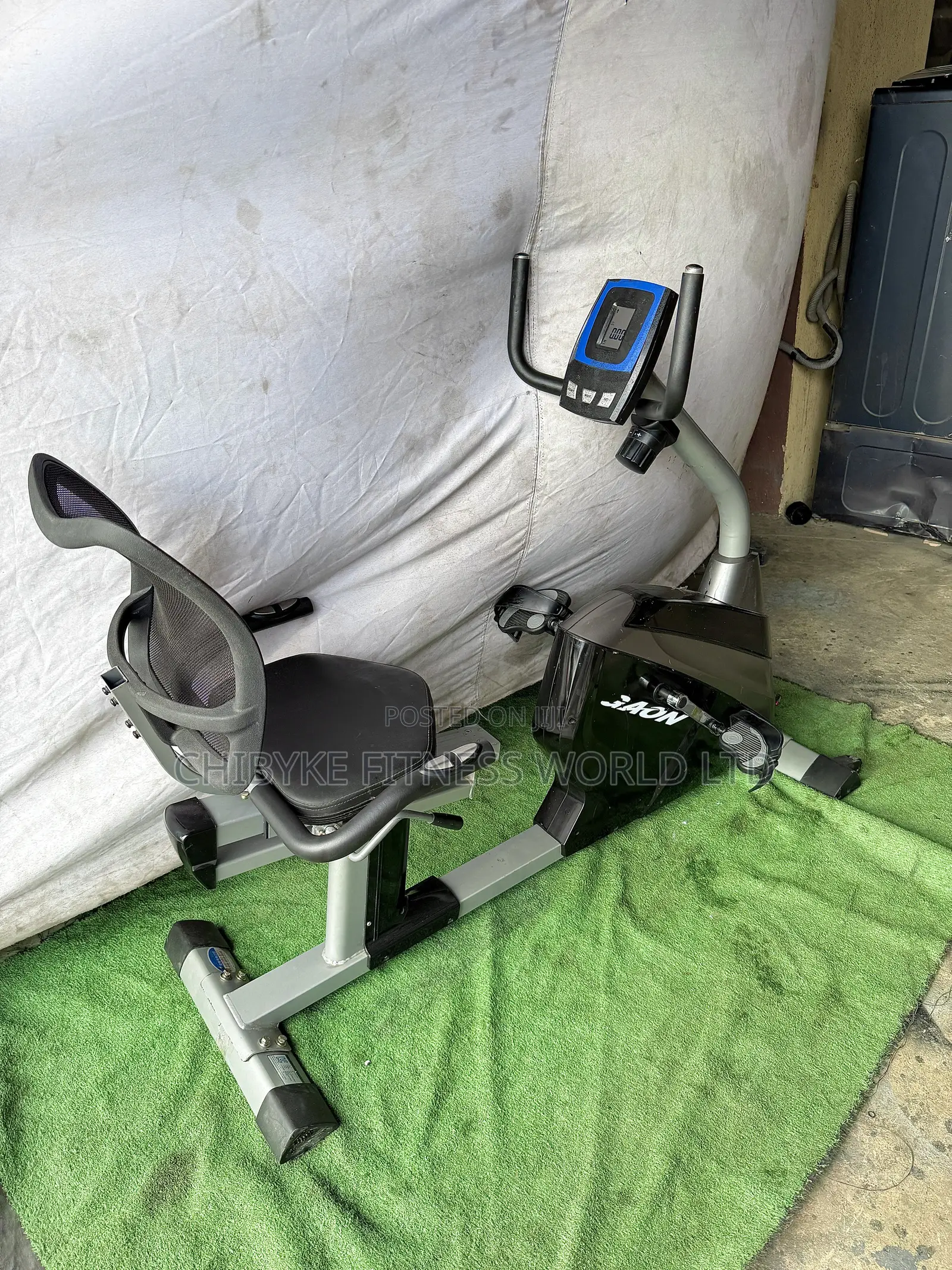 Commercial Recumbent Bike