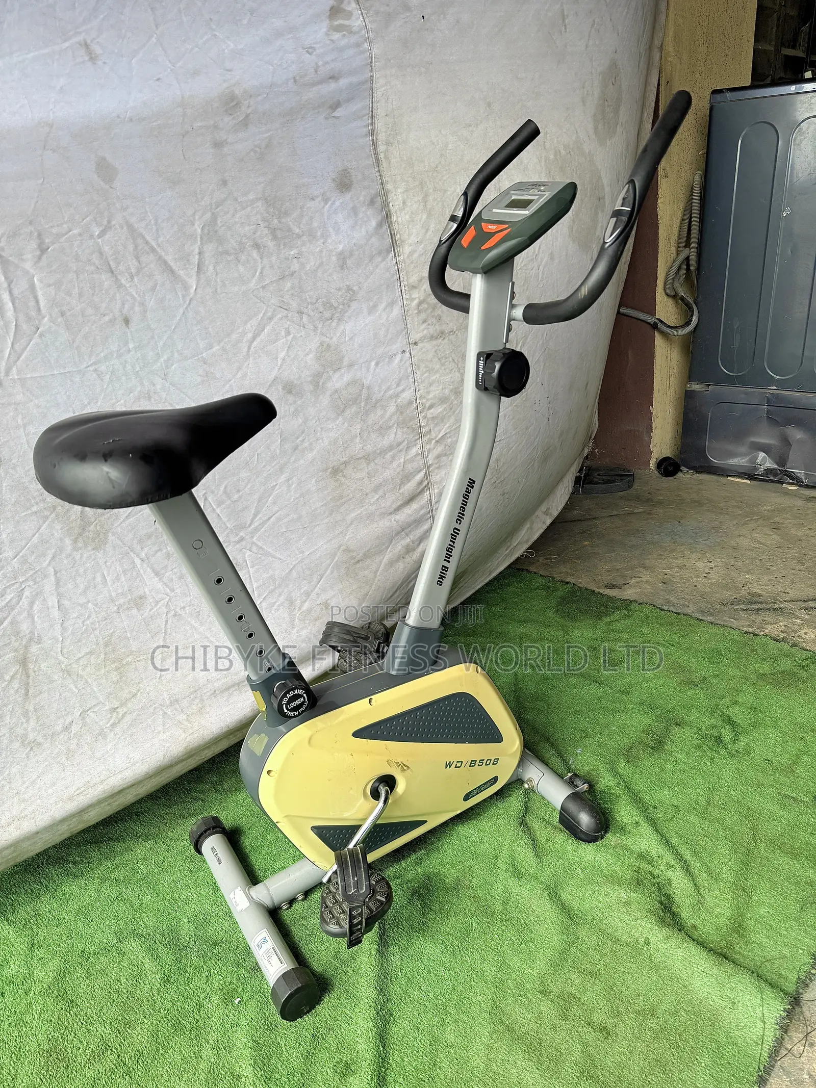 Life Gear Exercise Bike