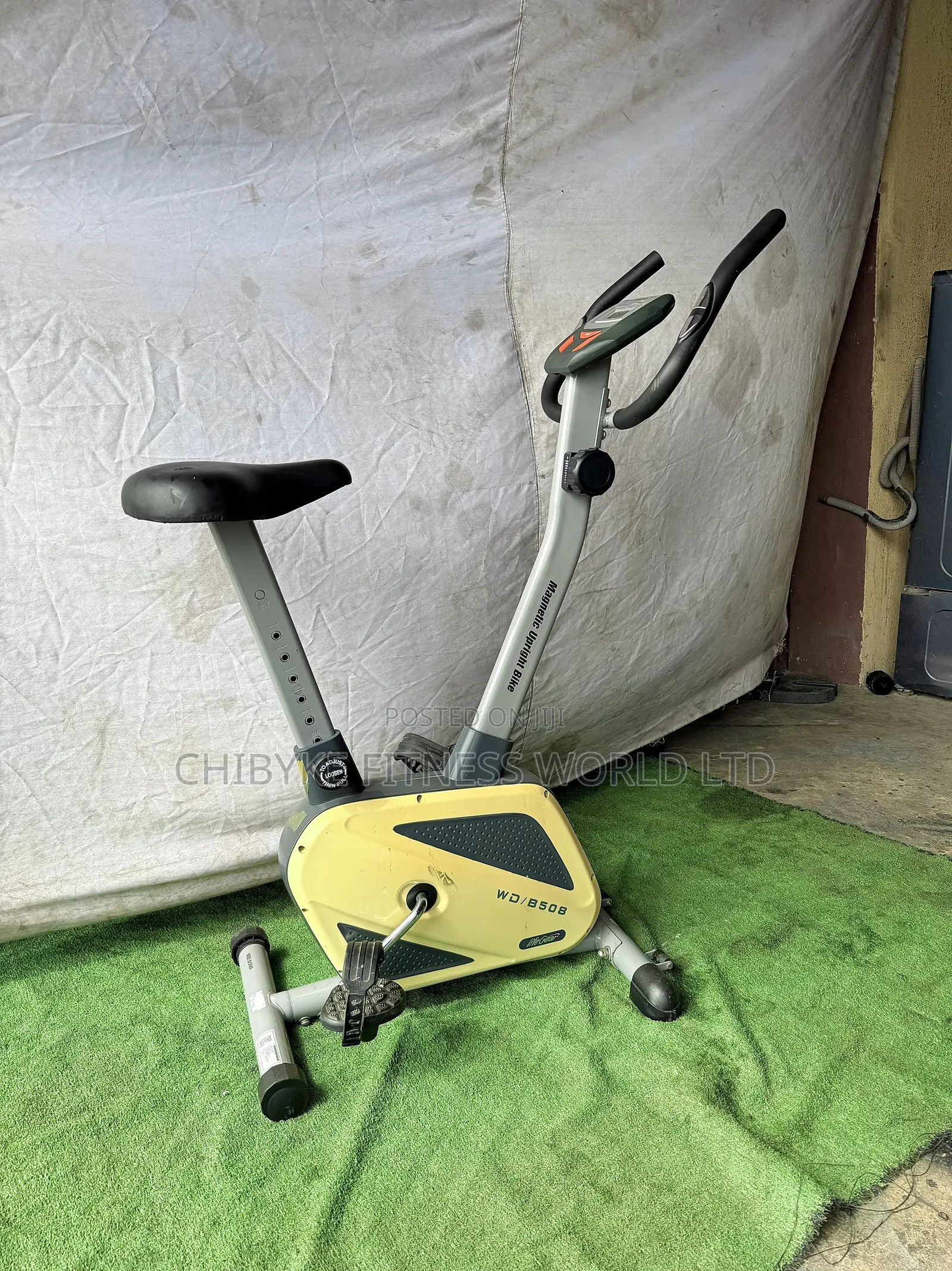 Life Gear Exercise Bike