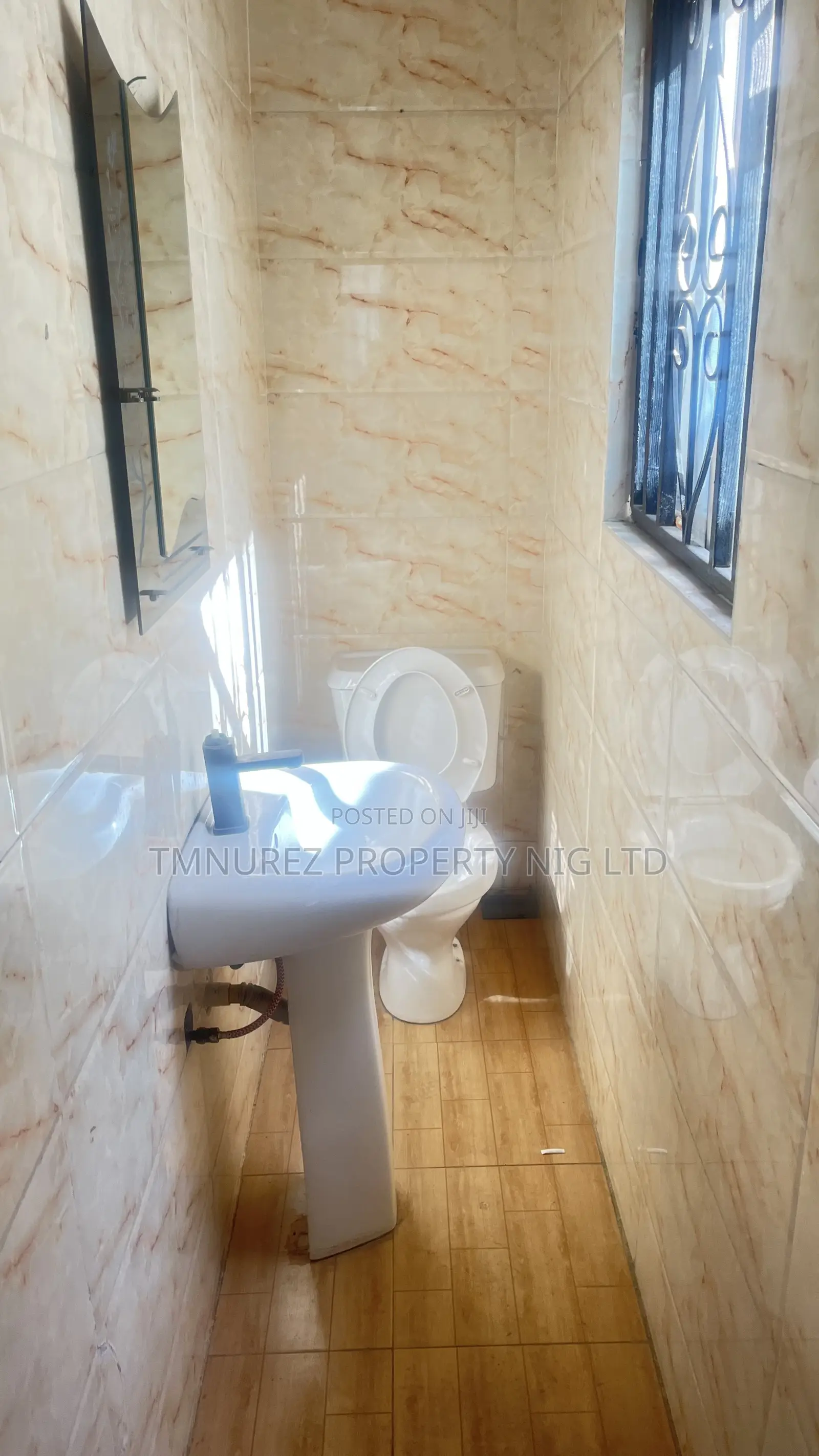 2bdrm Duplex in Lekki Phase 1 for rent