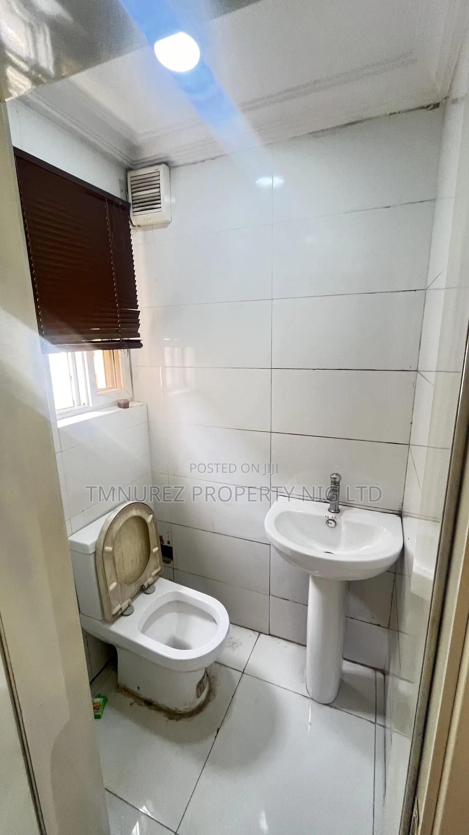 Furnished 2bdrm Apartment in Lekki Phase 1 for rent