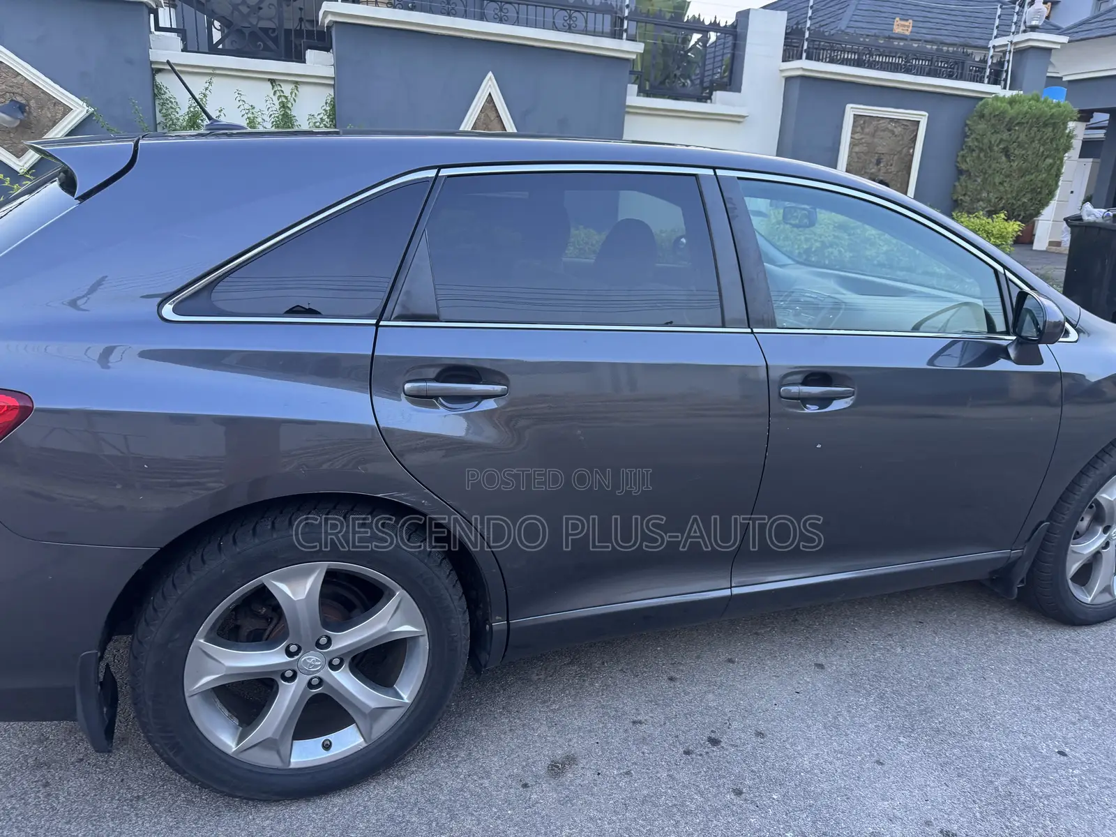 Toyota Venza LE 2009 Gray