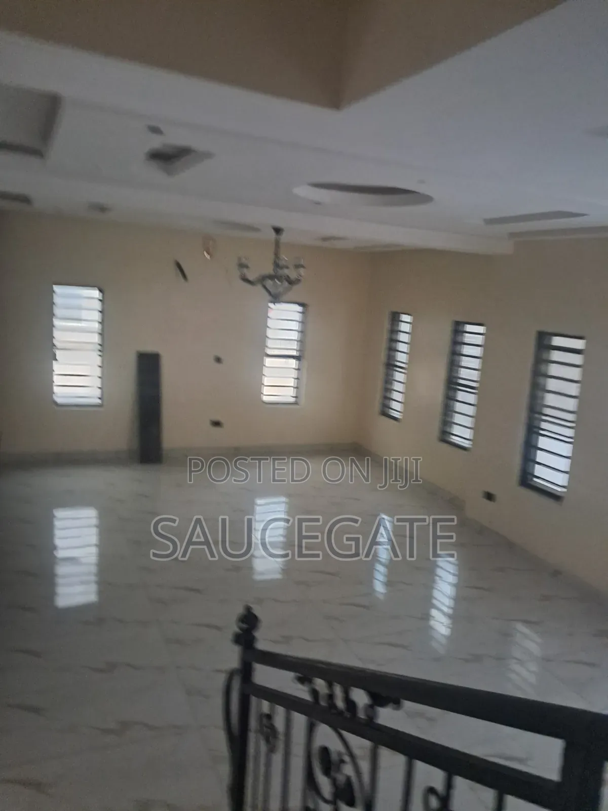 4bdrm Duplex in Apple Junction for sale