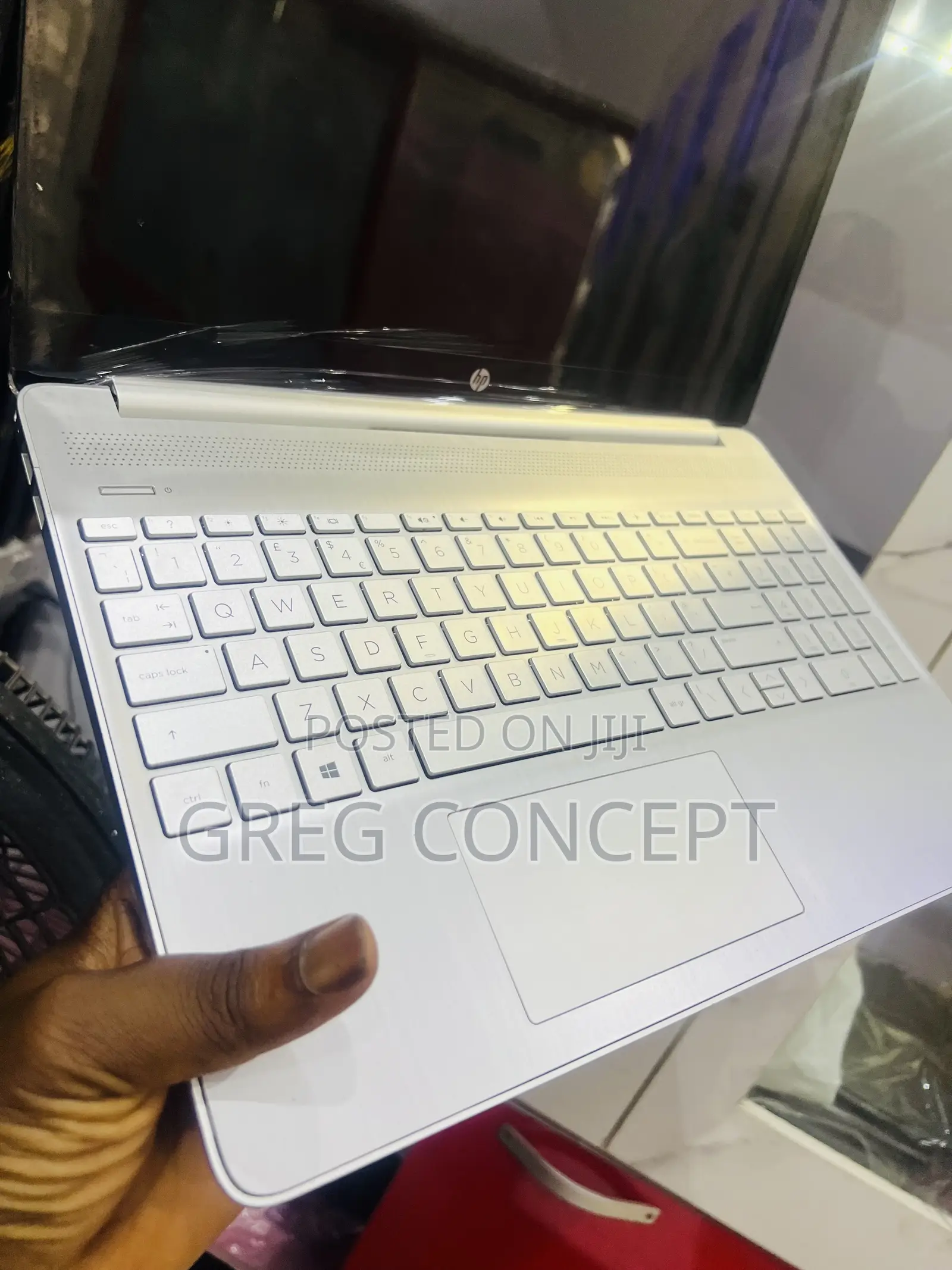 Laptop HP 255 G8 8GB AMD Ryzen SSD 256GB