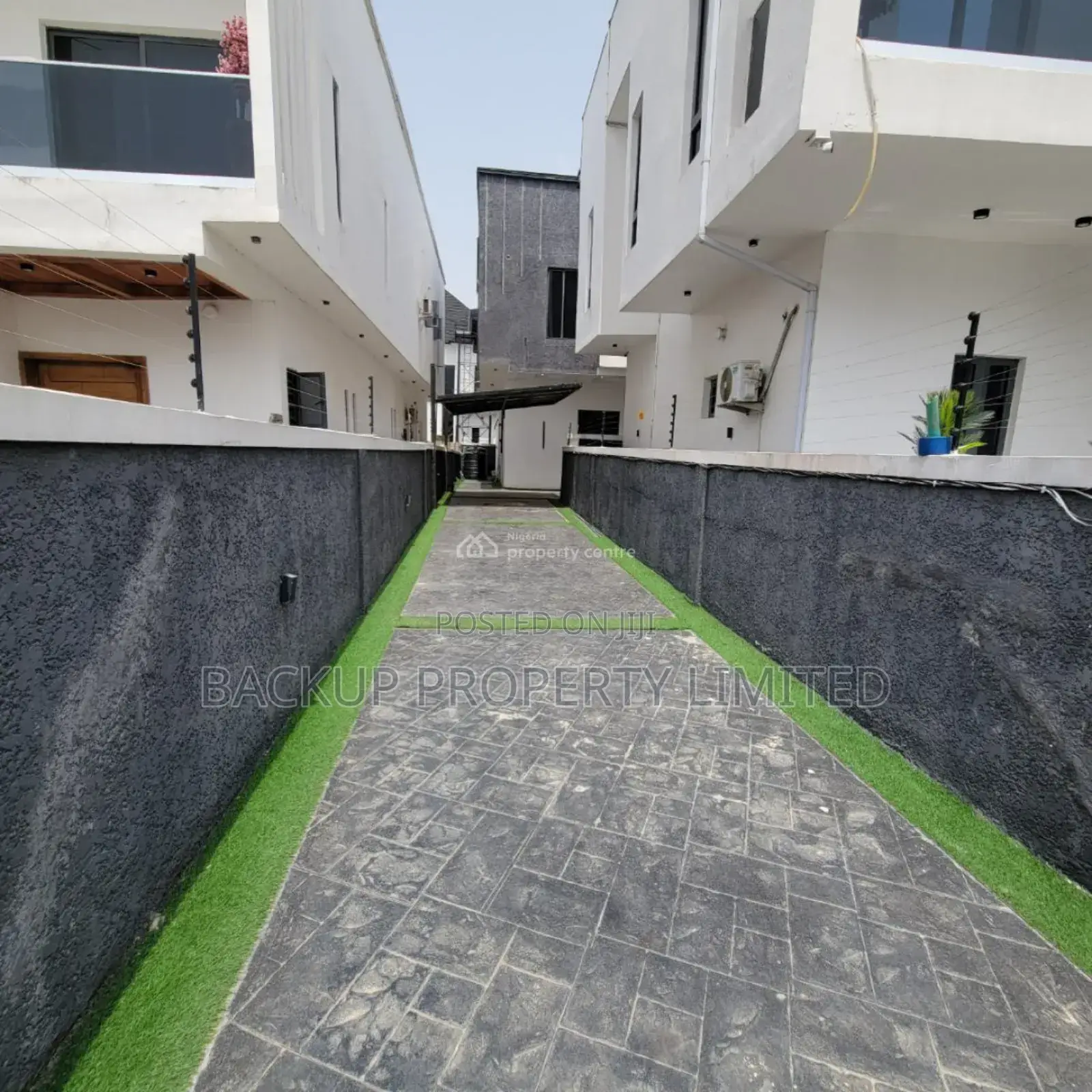 4bdrm Duplex in Lekki Palmcity for rent