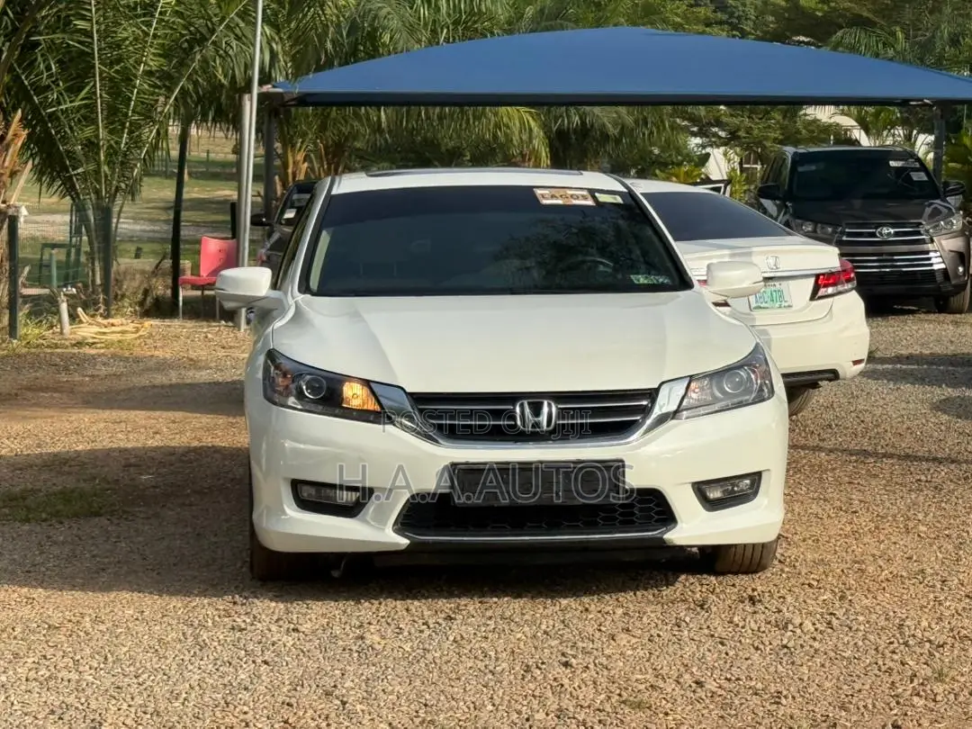 Honda Accord EX 4dr Sedan FWD (2.4L 4cyl 2A) 2013 White