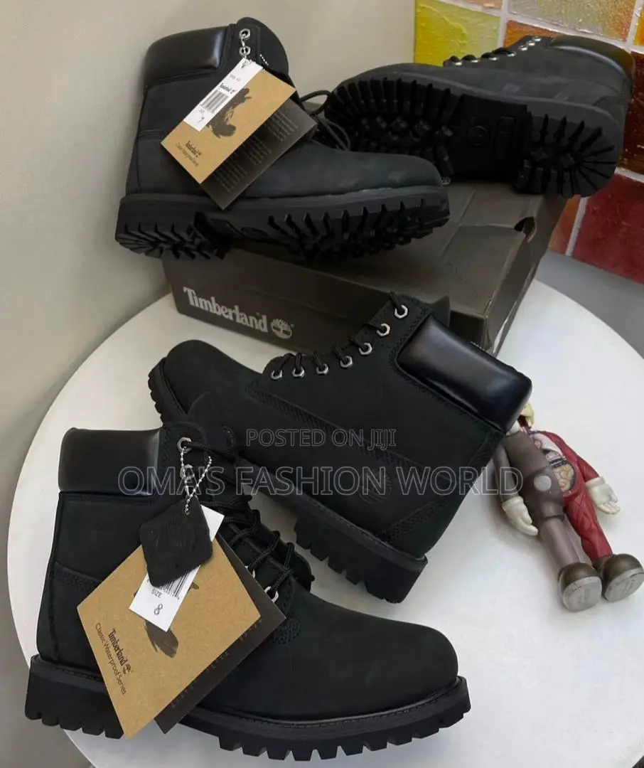 High Quality Boot Shoes Available in Store Now