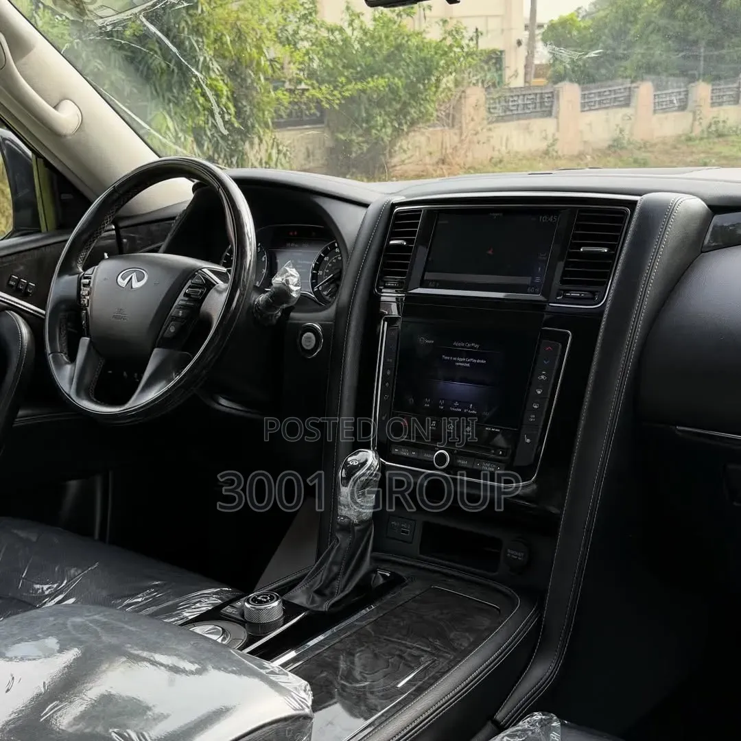 Infiniti QX80 2021 Black