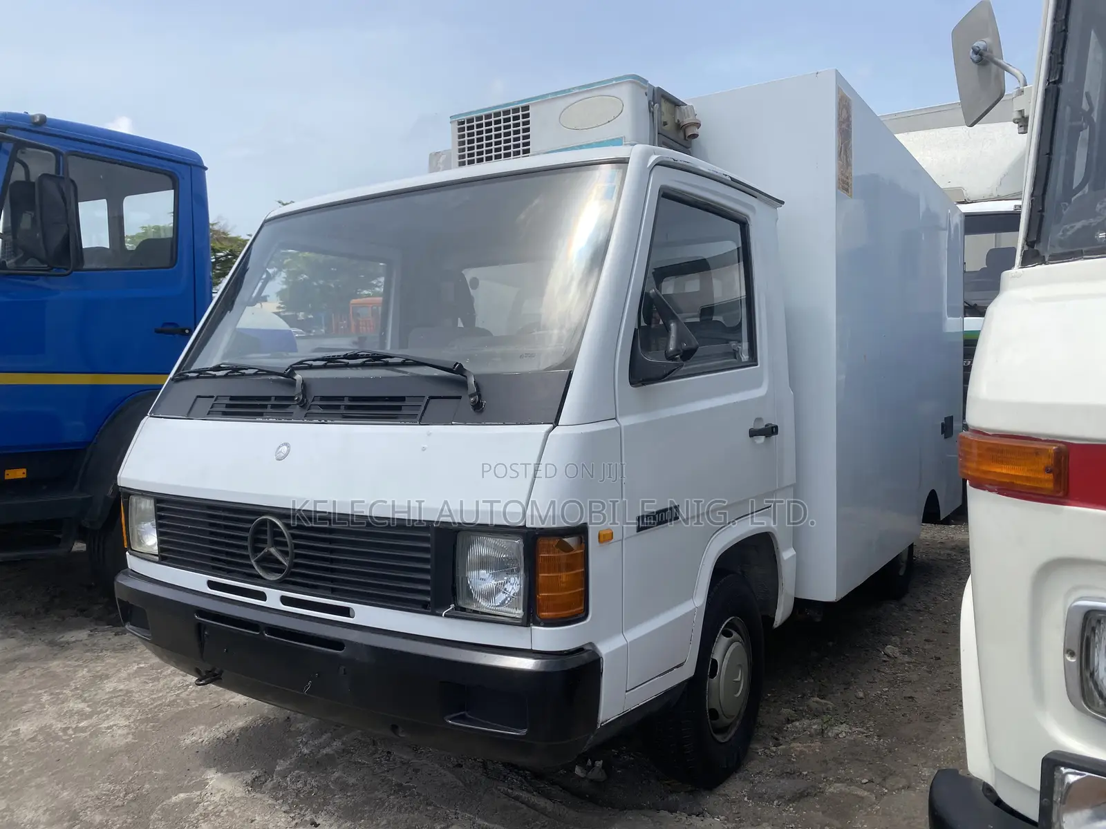 Mercedes Benz Cooling Van