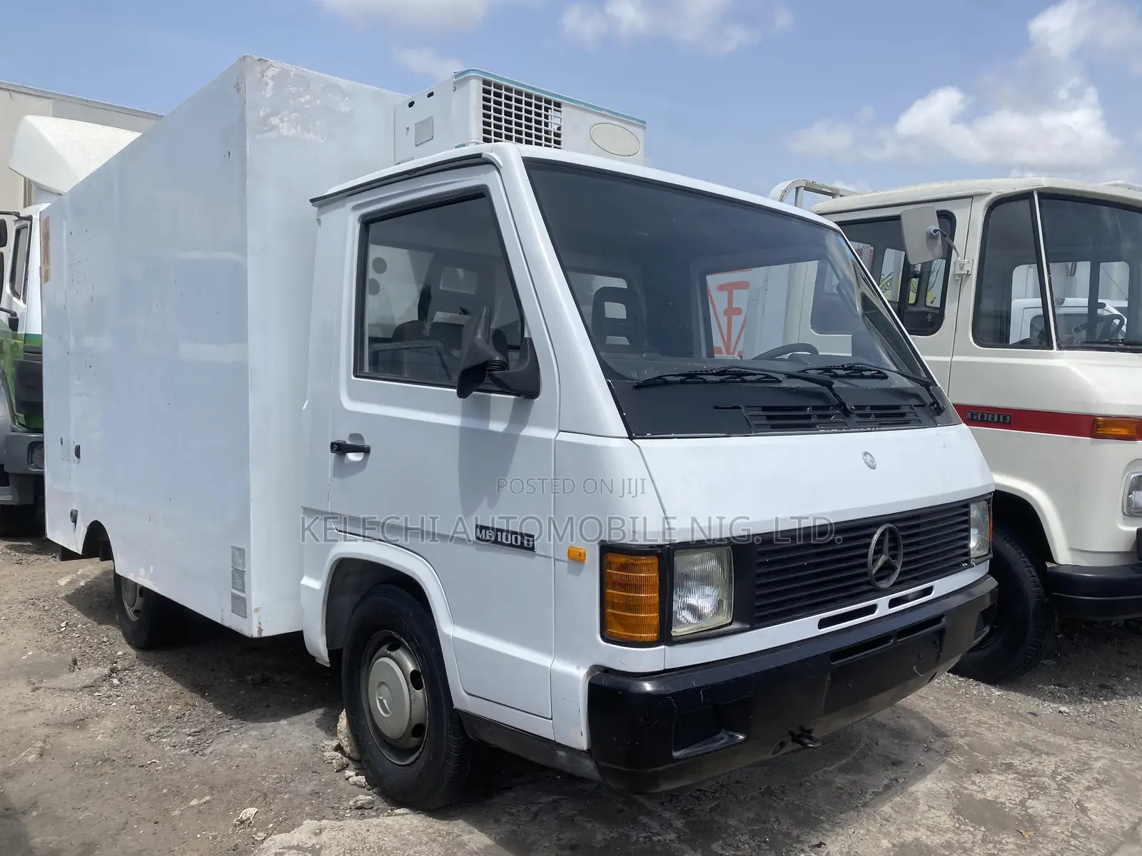 Mercedes Benz Cooling Van