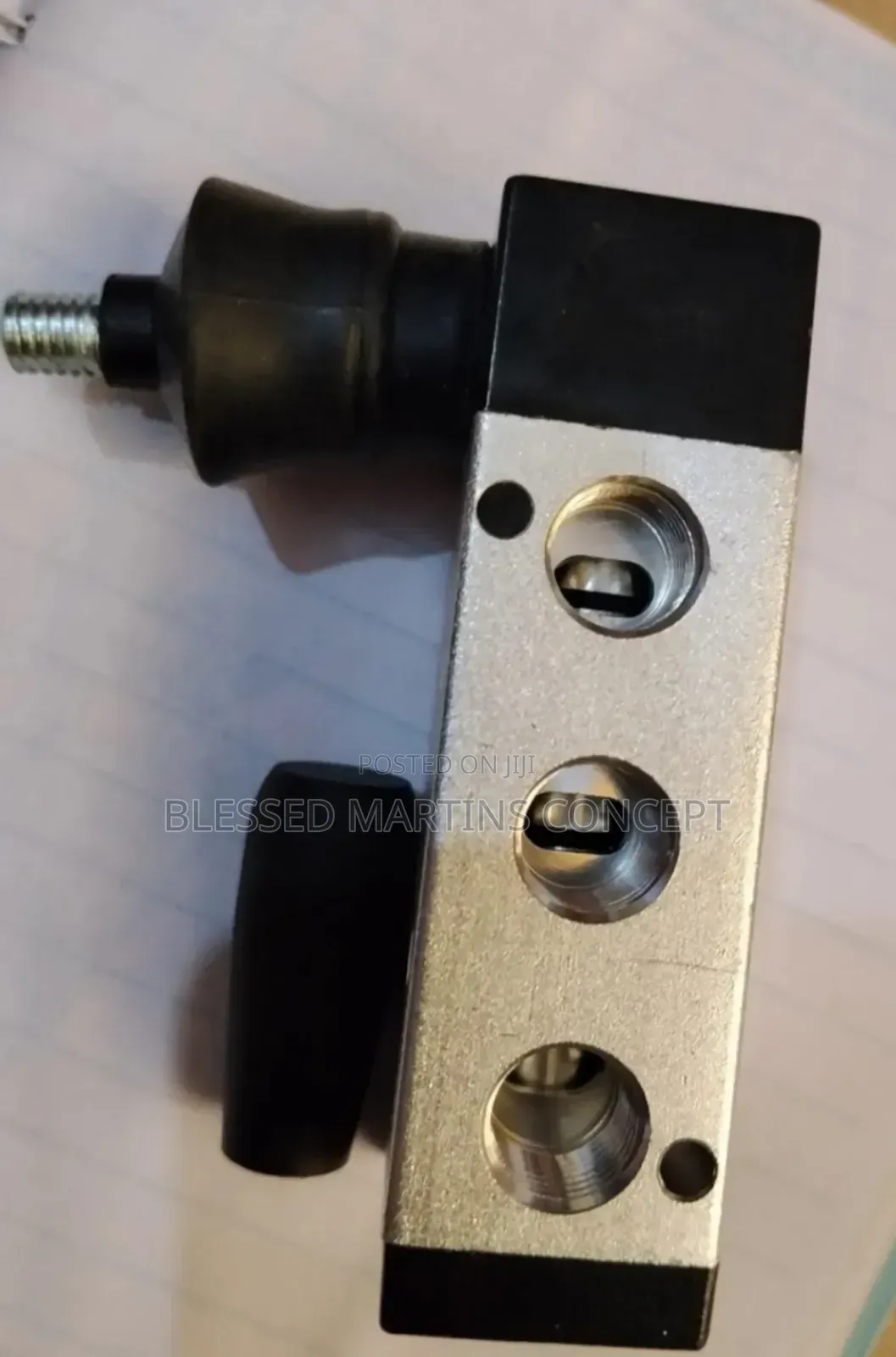 4h310-08 Manual Pneumatic Hand Lever Valve. 5-way, 3 Position