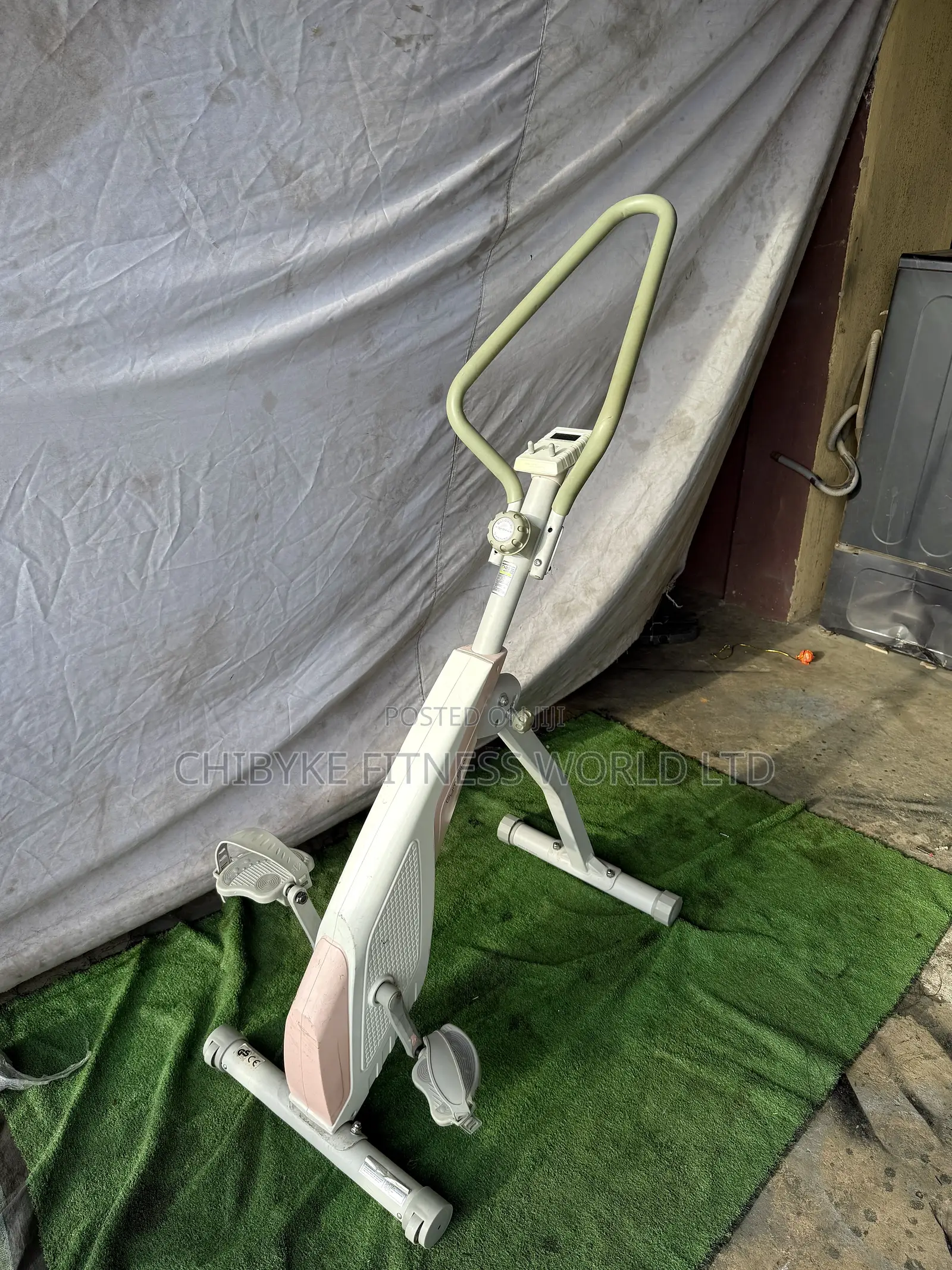 Foldable Exercise Bike (Upright Bike )