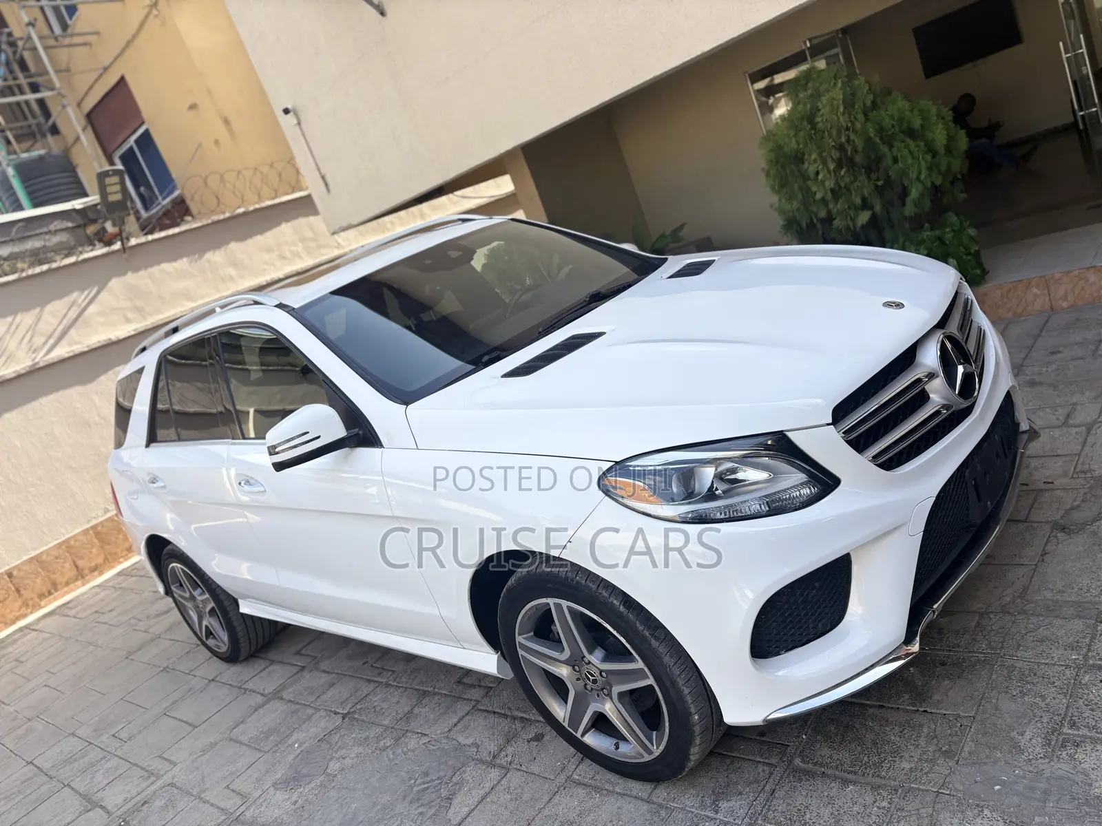 Mercedes-Benz GLE-Class GLE 350 2017 White