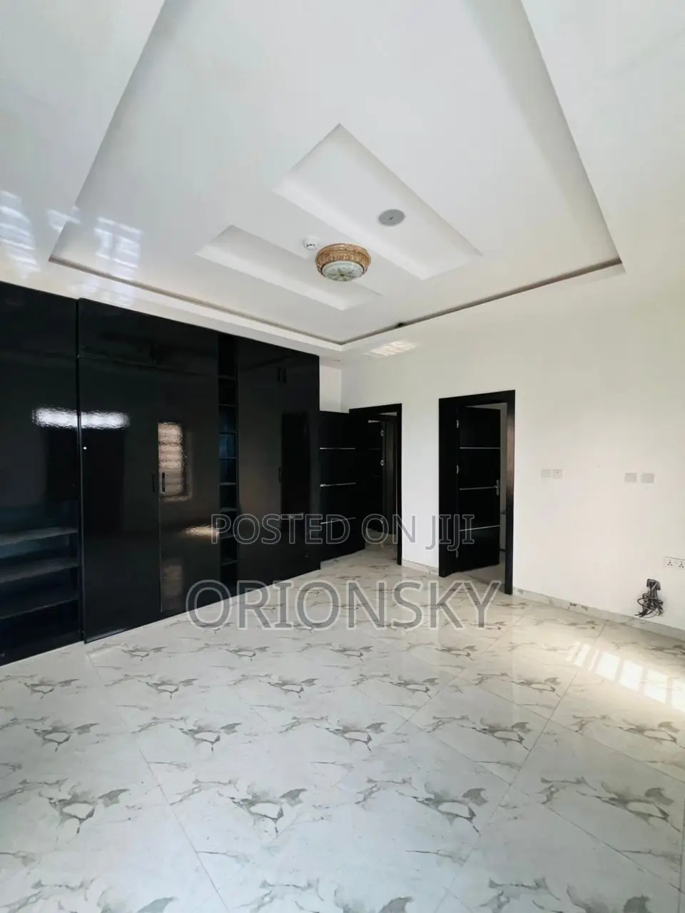 4bdrm Apartment in Ajah for sale
