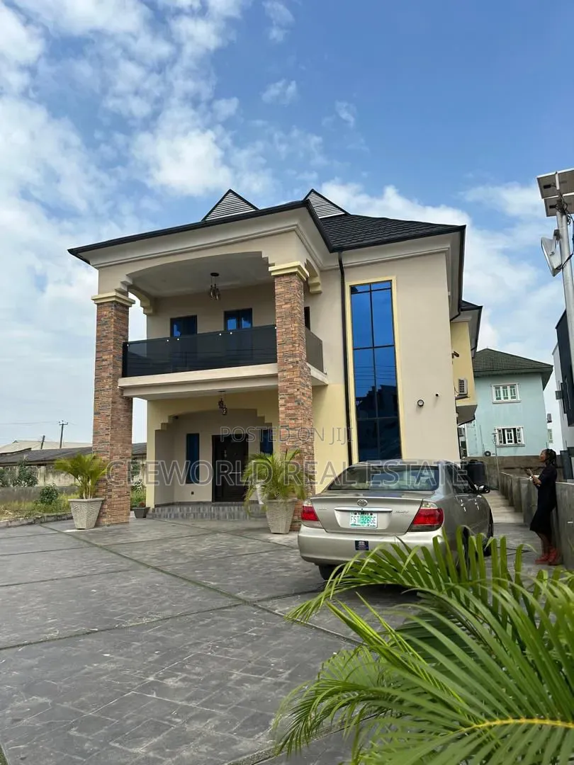 Furnished 4bdrm Duplex in Lere Adigun Gra, Basorun for rent