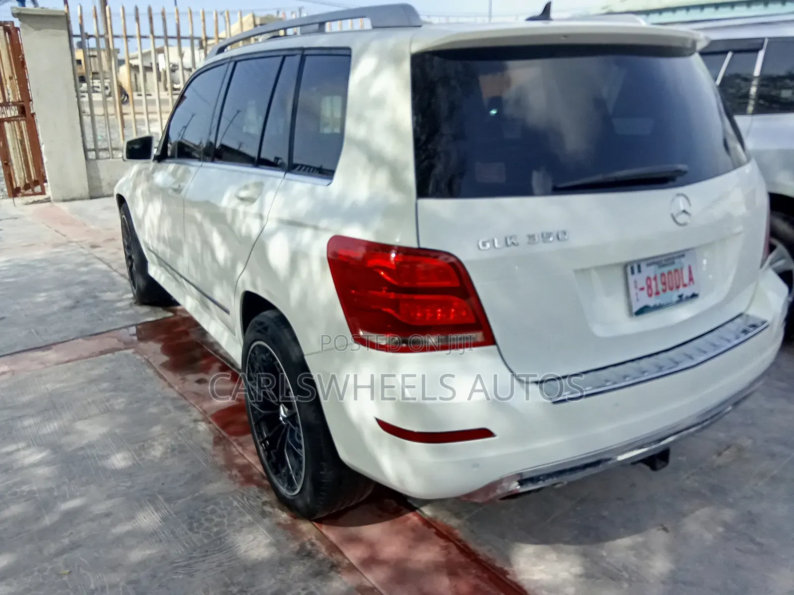 Mercedes-Benz GLK-Class 350 4MATIC 2011 White