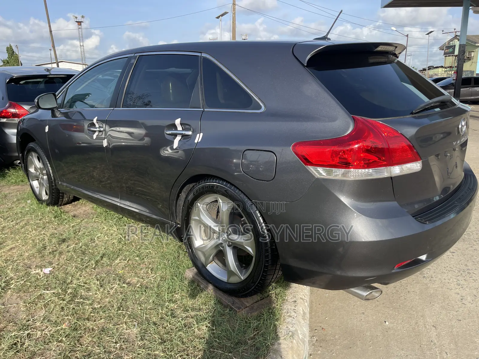 Toyota Venza V6 AWD 2010 Gray