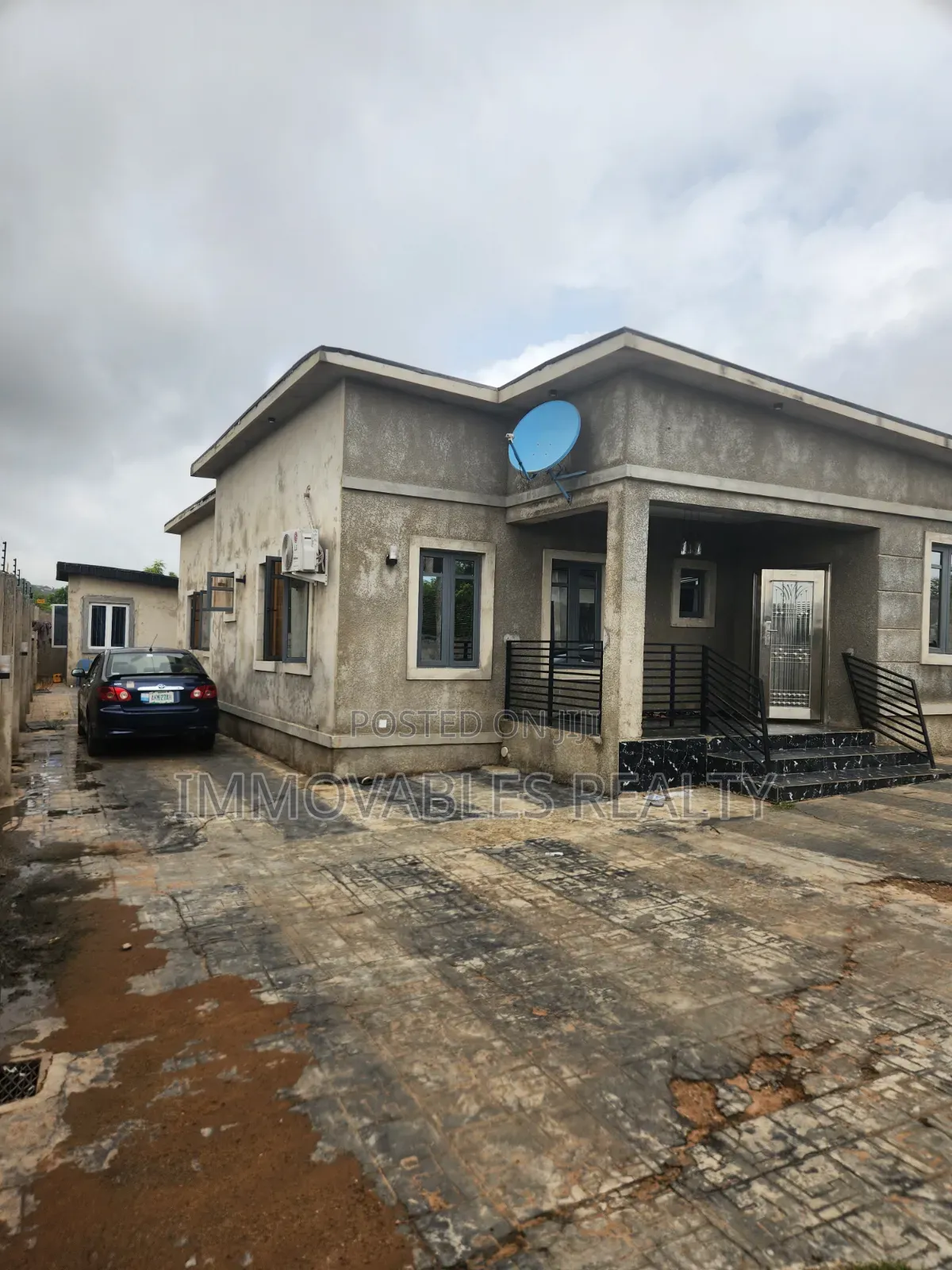 4bdrm Bungalow in Immovables Realty, Abeokuta South for sale
