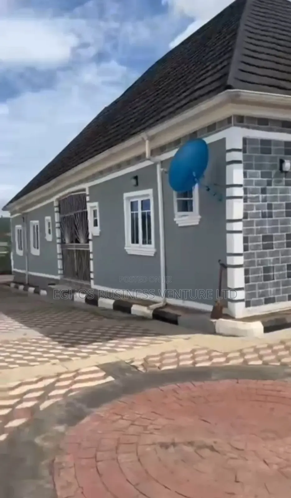 4bdrm Bungalow in Ogheghe Auchi Bypass, Benin City for sale
