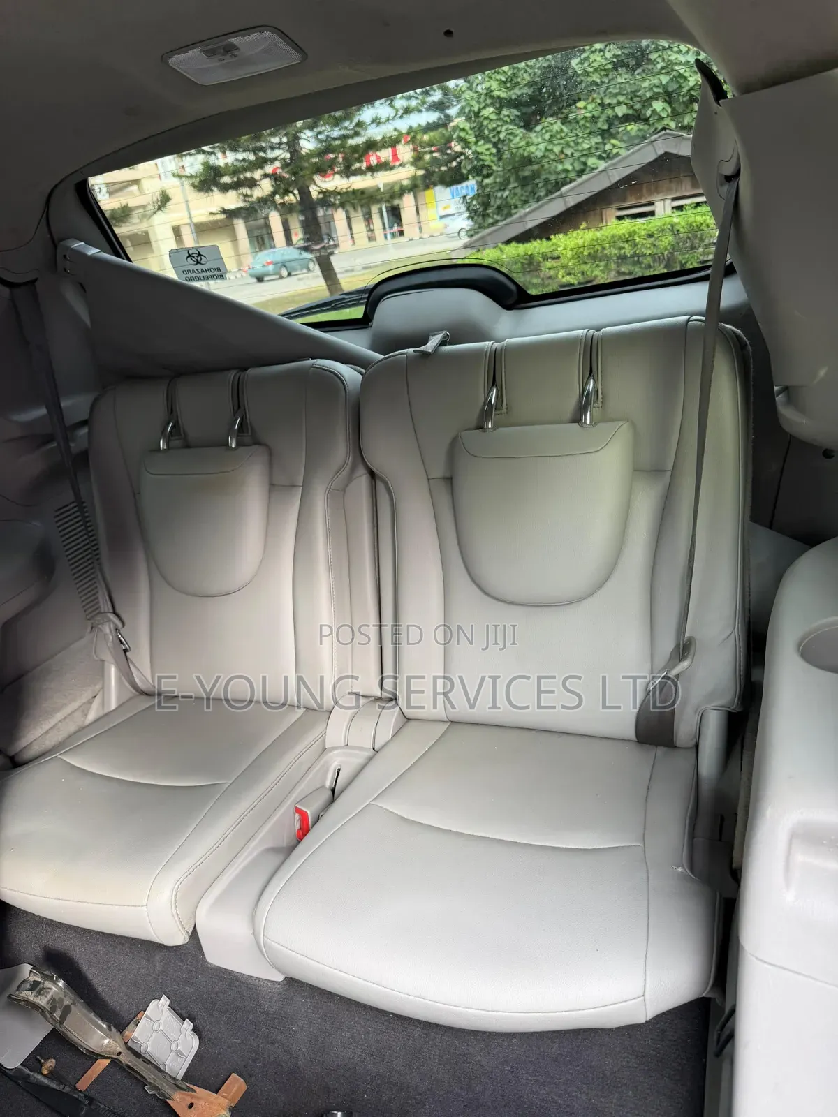 Toyota Highlander SE 3.5L 4WD 2013 Silver