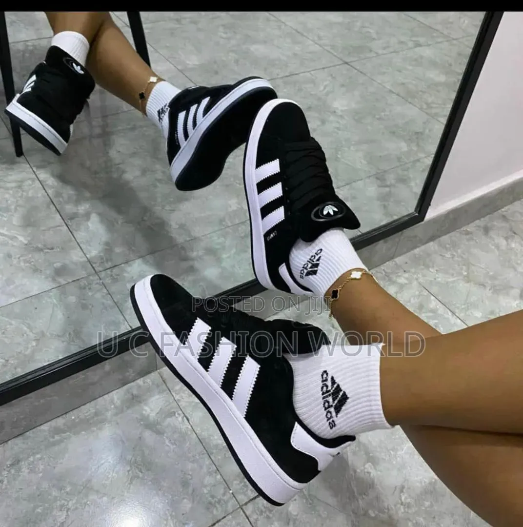 Original Unisex Adidas Sneakers