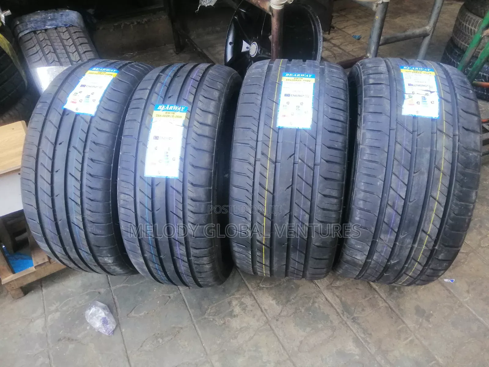 325/35r22//284/40r22//Bearway Tyres //Front and Back