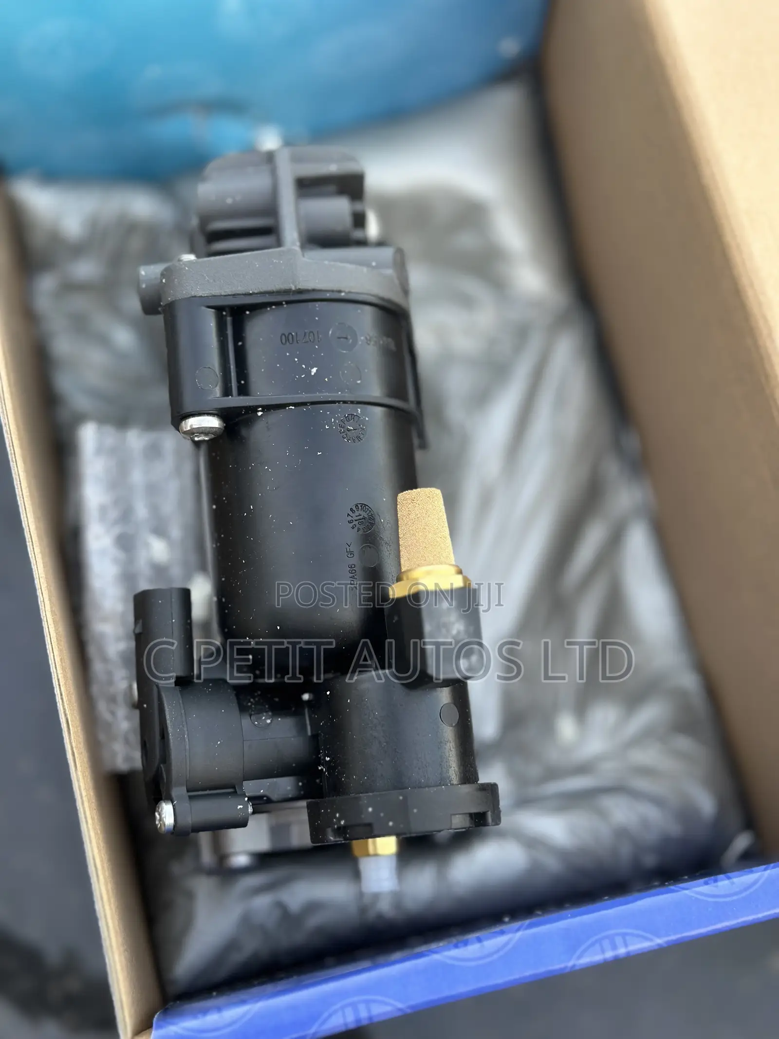 Air Suspension Compressor Pump Range Rover Velar