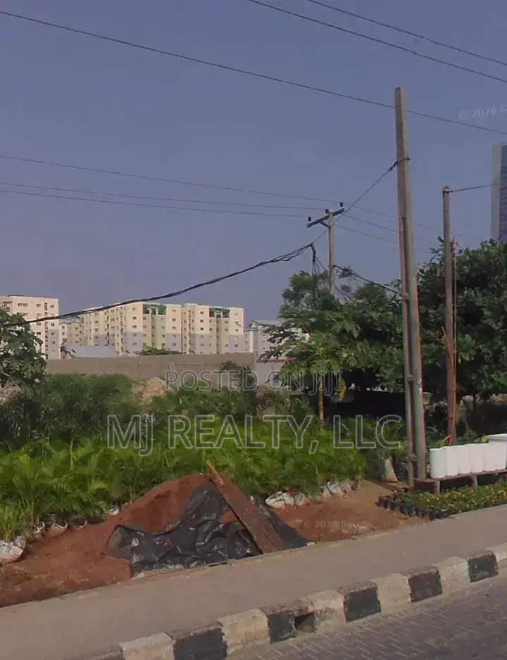 Abacha Estate: 1,998 SQM Land for Sale
