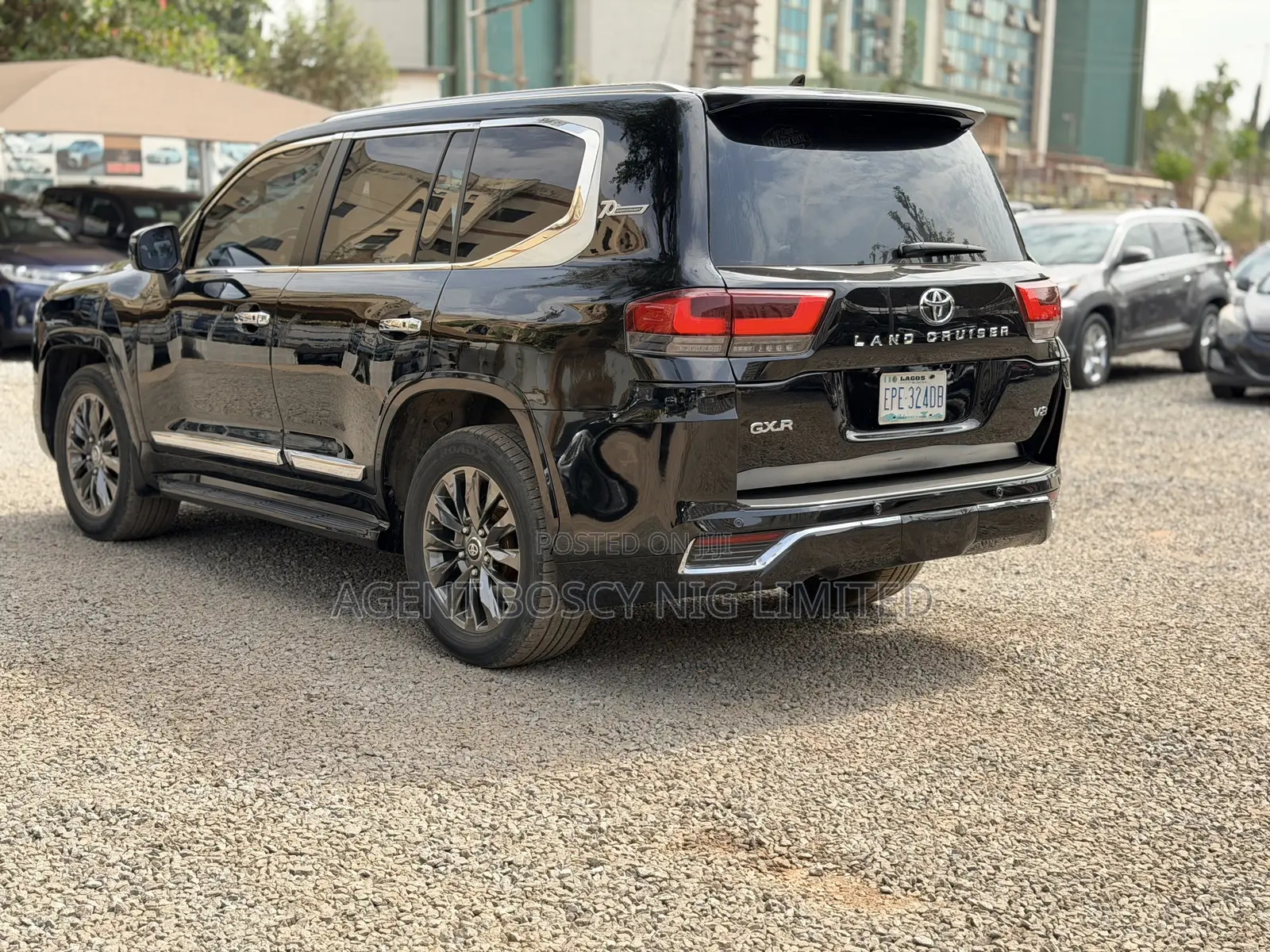 Toyota Land Cruiser 4.5 V8 VXR 2011 Black