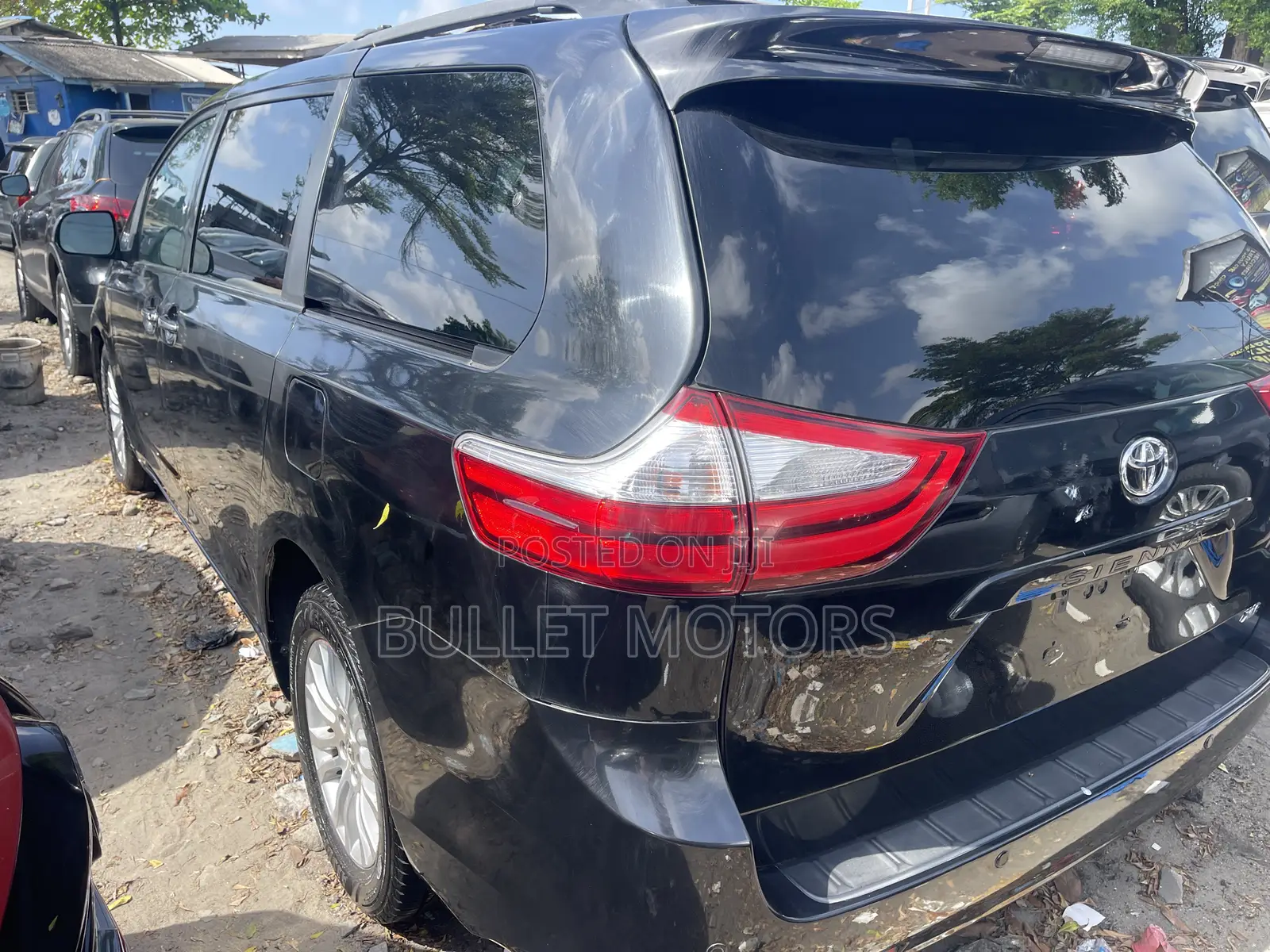 Toyota Sienna XLE 8-Passenger 4dr Minivan (3.5L 6cyl 6A) 2015 Black