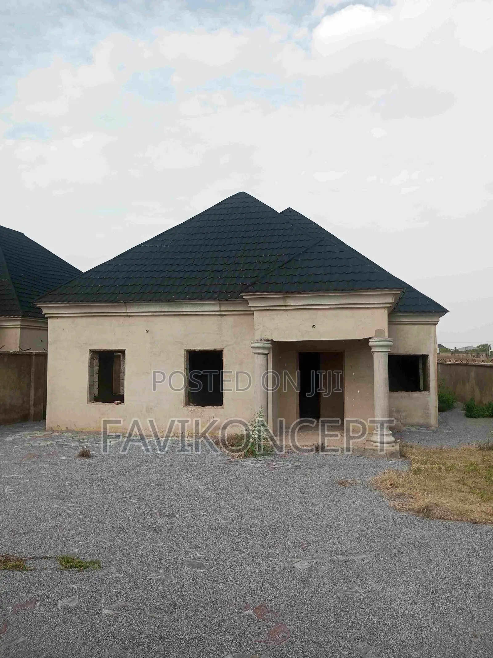 4bdrm Bungalow in Legend Estate, Giri for sale