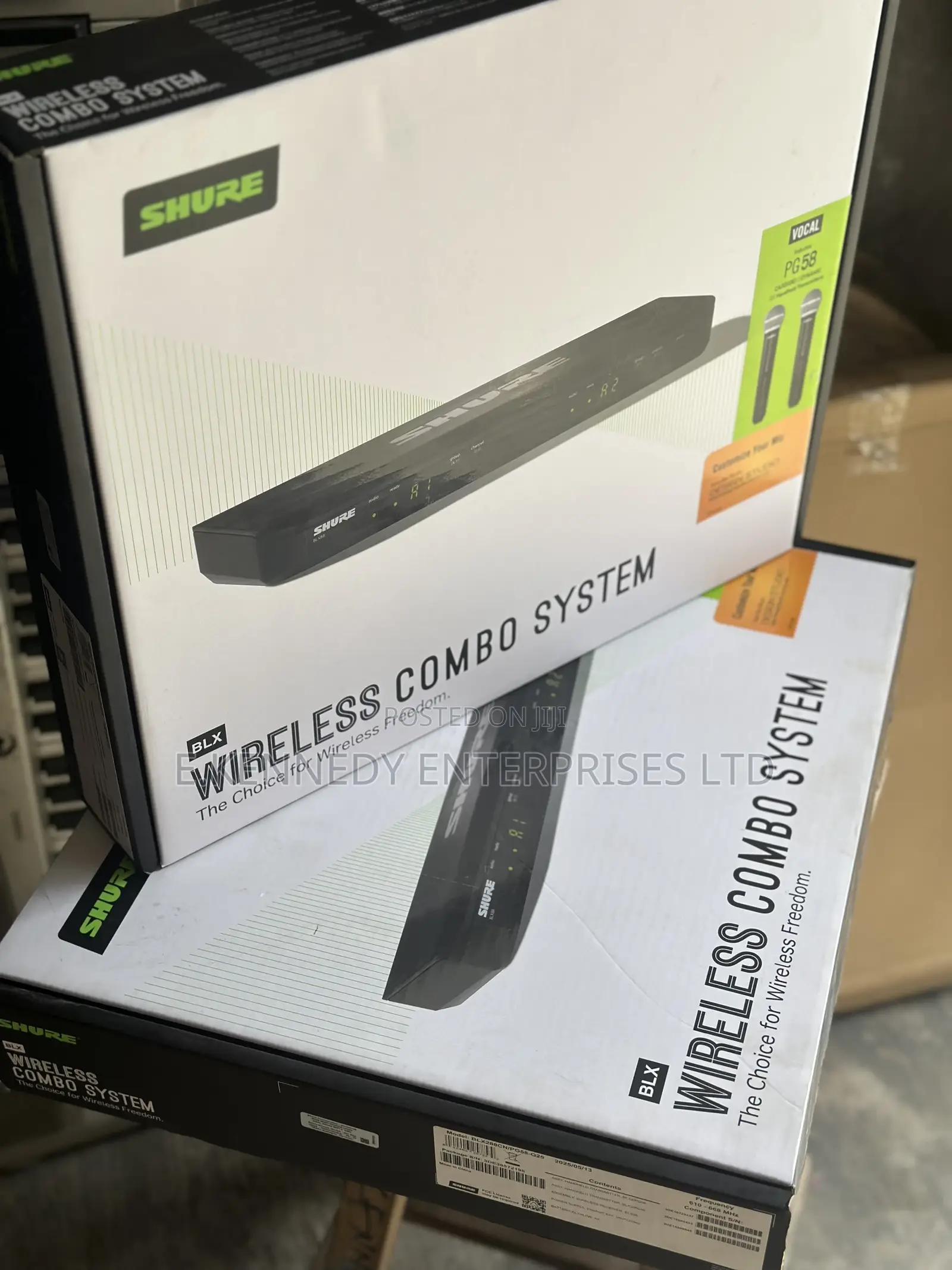 Shure Blx288/B58 Wireless Dual Vocal System Microphone