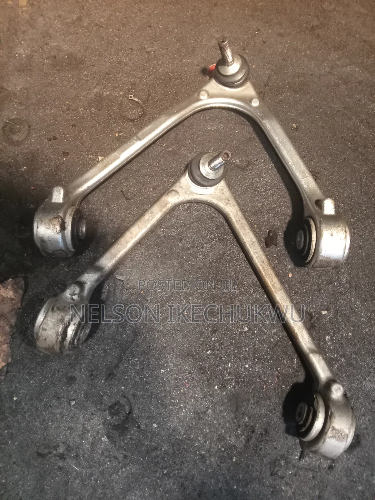 Upper Arm Jaguar Xf
