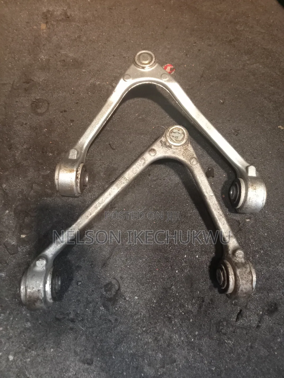 Upper Arm Jaguar Xf