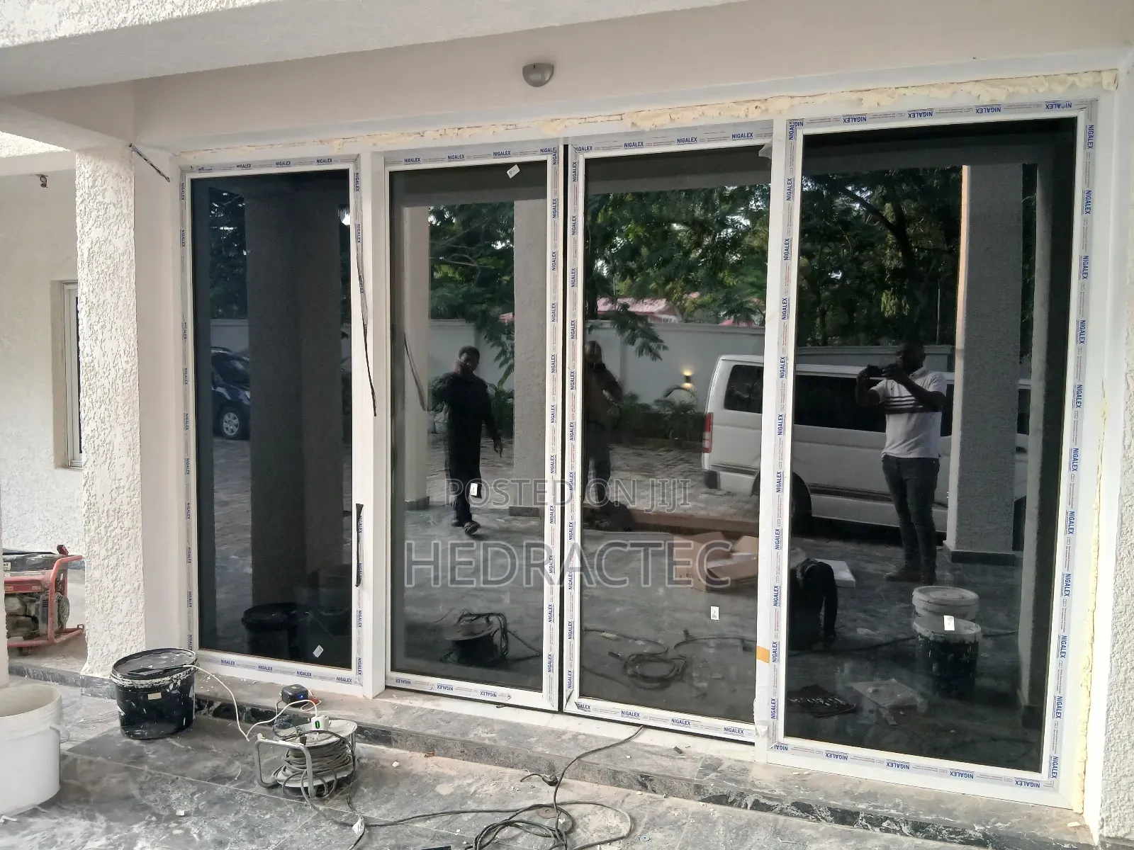 Automatic Sensor Glass Tempered Door