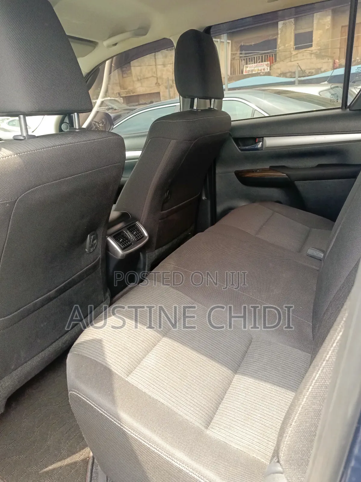 Toyota Hilux 2023 Blue