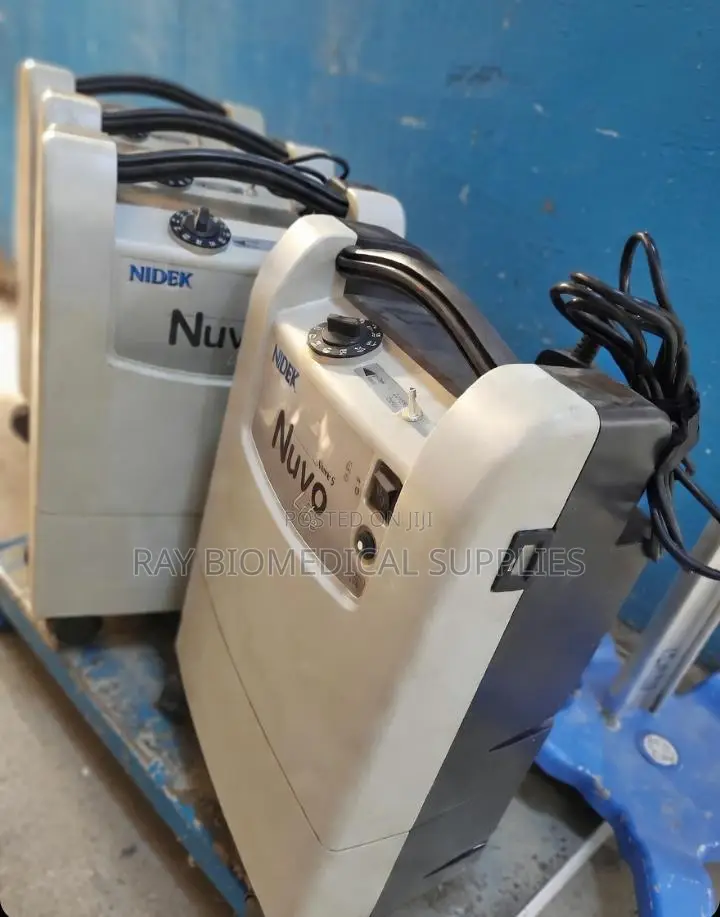 Used Nidek Oxygen Concentrator Nuvo Lite Mark 17