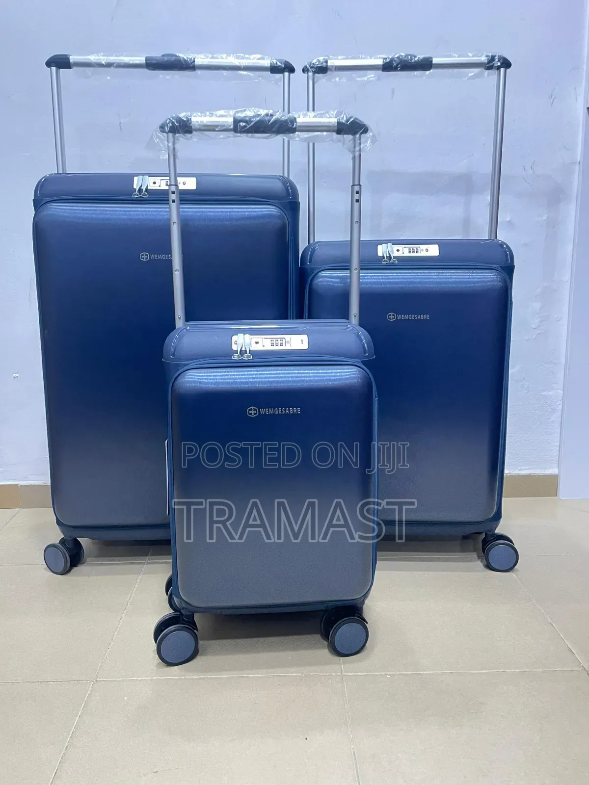 Luxury Travel Luggage – Navy Blue (Tsa Lock)