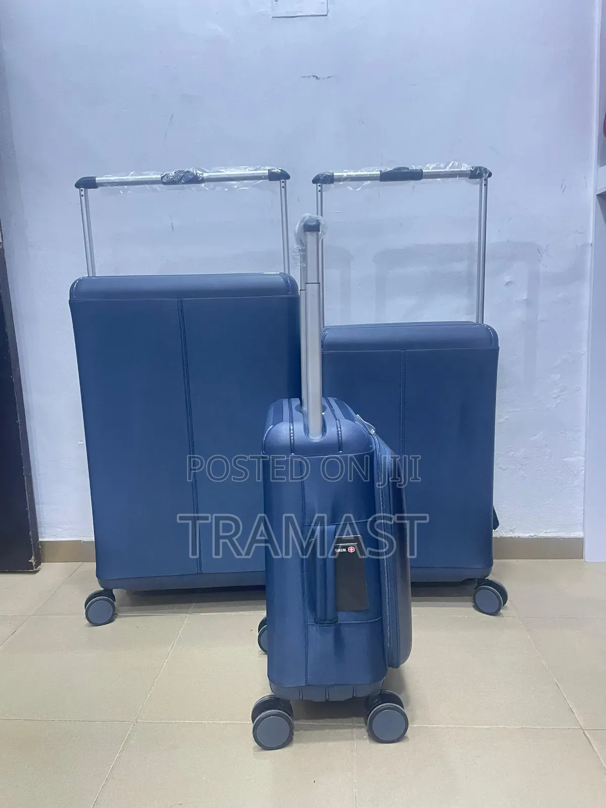 Luxury Travel Luggage – Navy Blue (Tsa Lock)