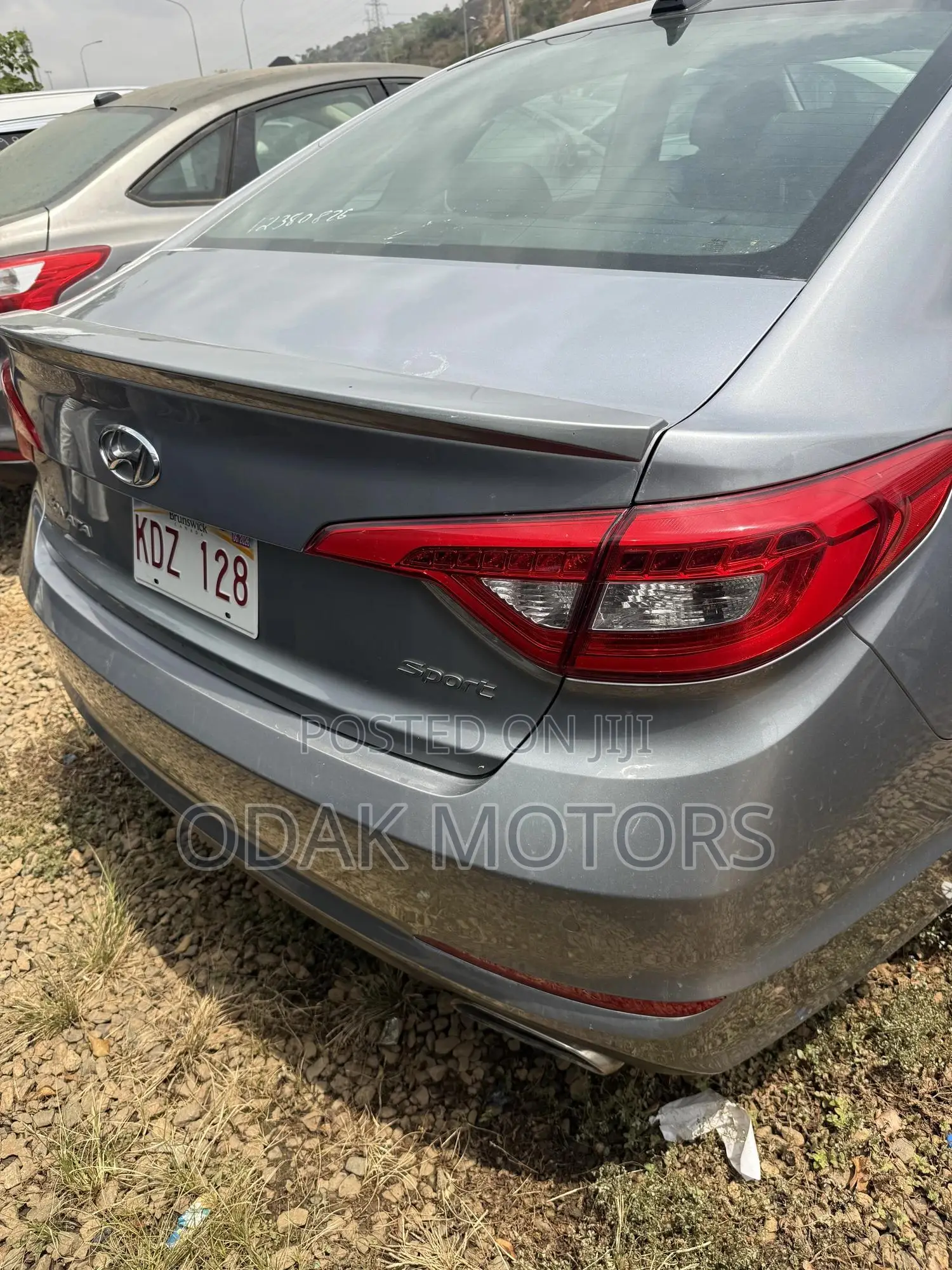 Hyundai Sonata Sport 4dr Sedan (2.4L 4cyl 6A) 2015 Silver