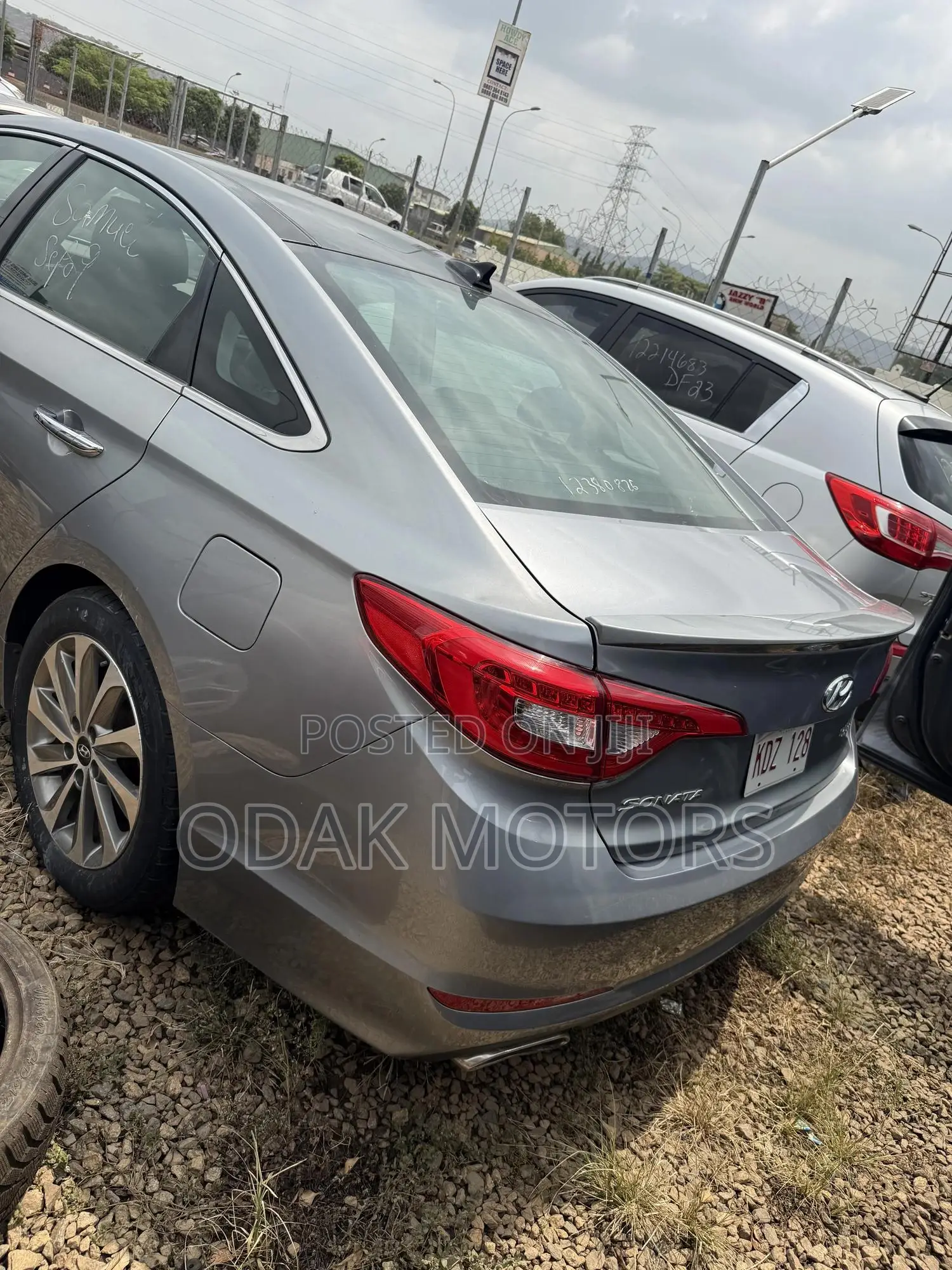 Hyundai Sonata Sport 4dr Sedan (2.4L 4cyl 6A) 2015 Silver