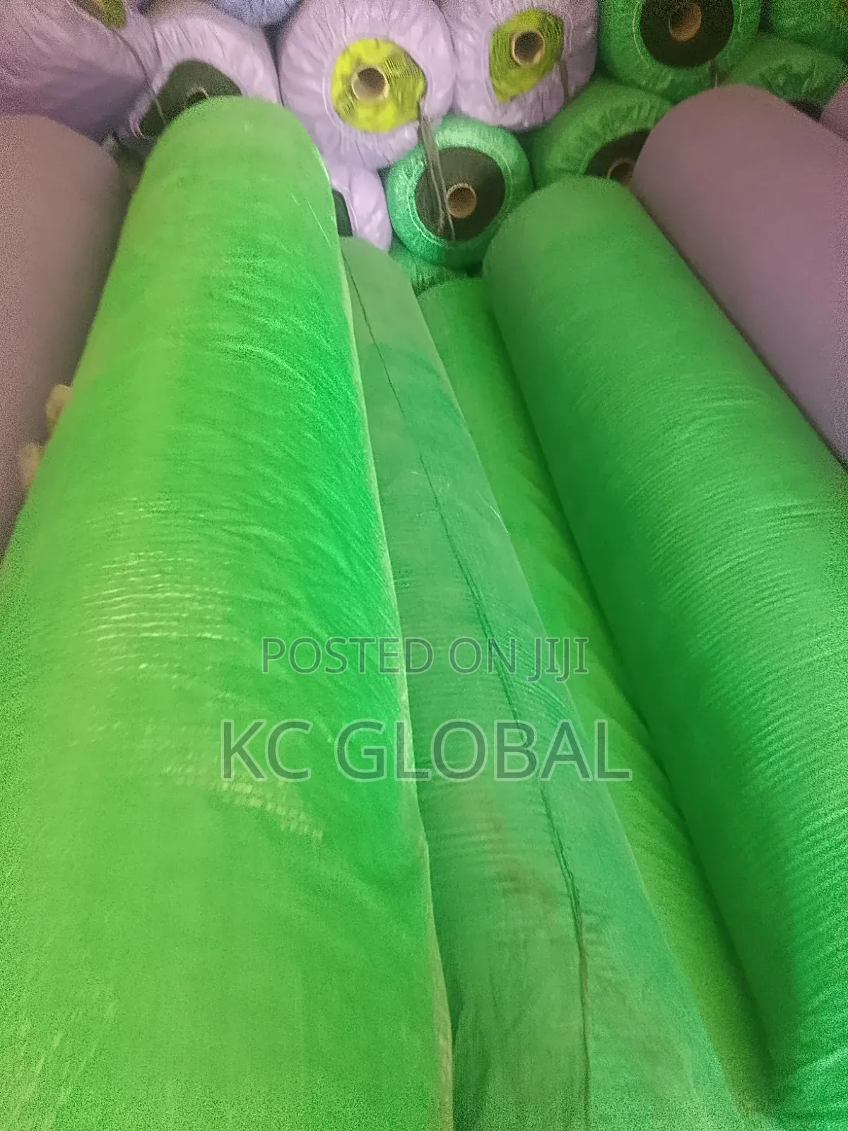 Artificial Grass Available in Different Sizes and Colors. High Quality