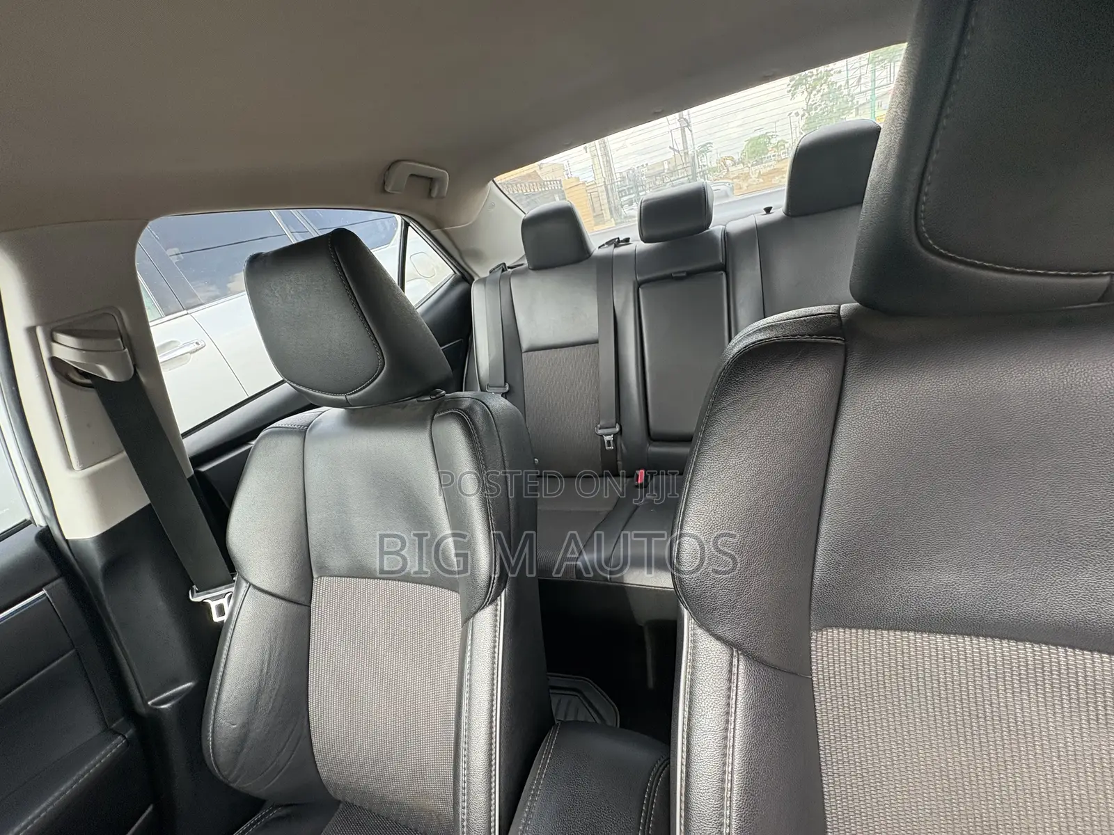 Toyota Corolla 2016 Silver