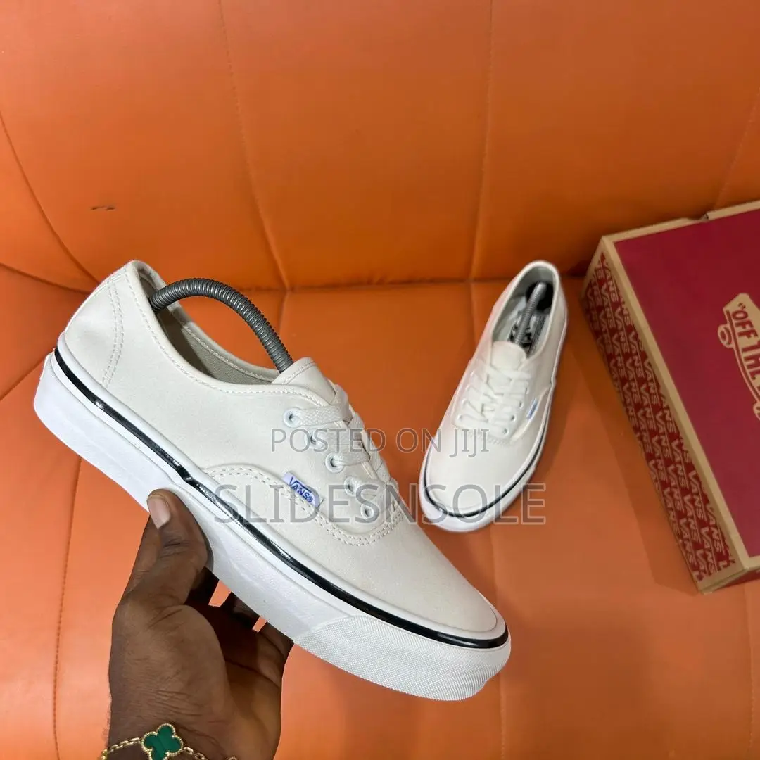 Vans Checkerboard Lace-up Sneakers