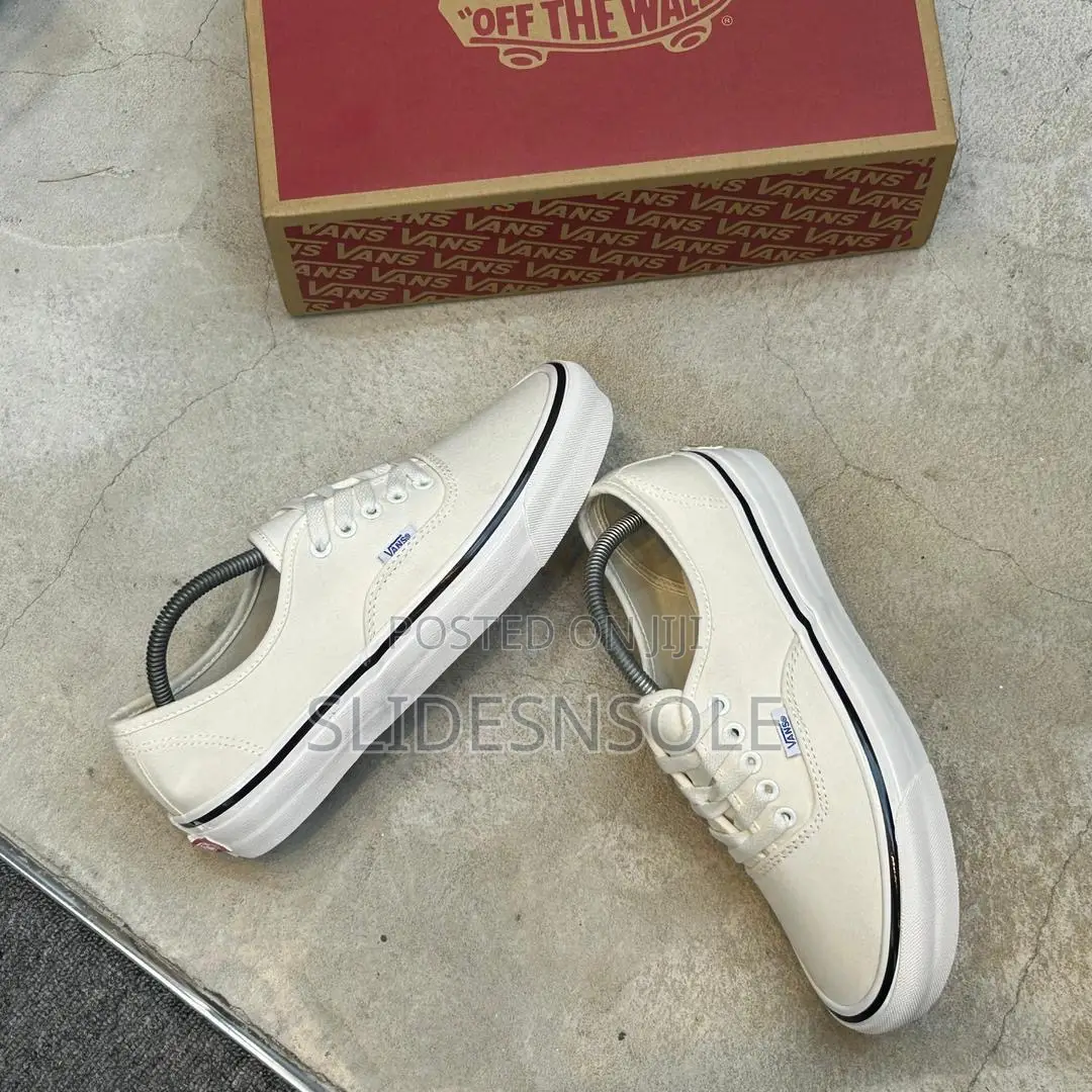 Vans Checkerboard Lace-up Sneakers