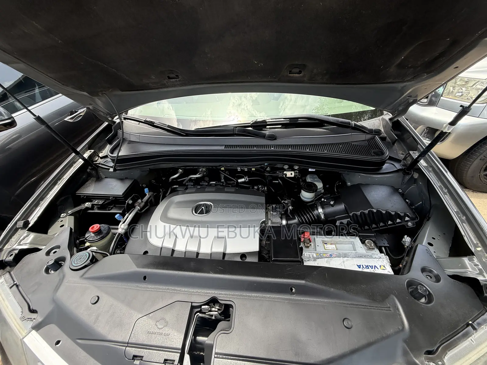 Acura MDX Technology Package SUV AWD (3.7L 6cyl 6A) 2010 Gray